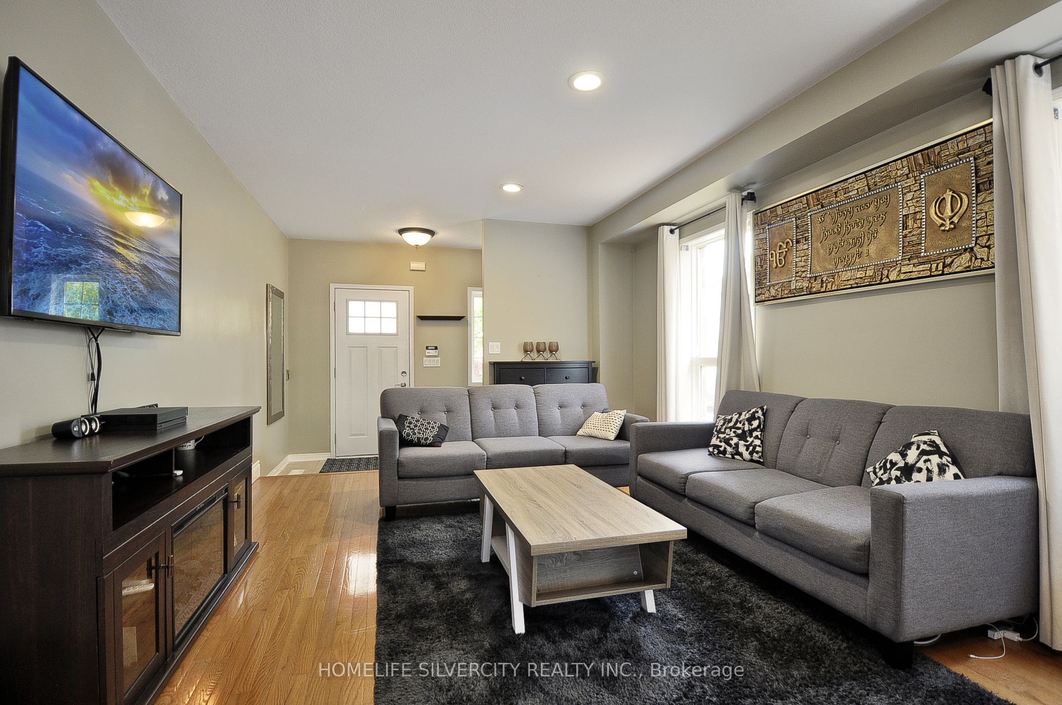 115 Flockhart Road Property Photo 7