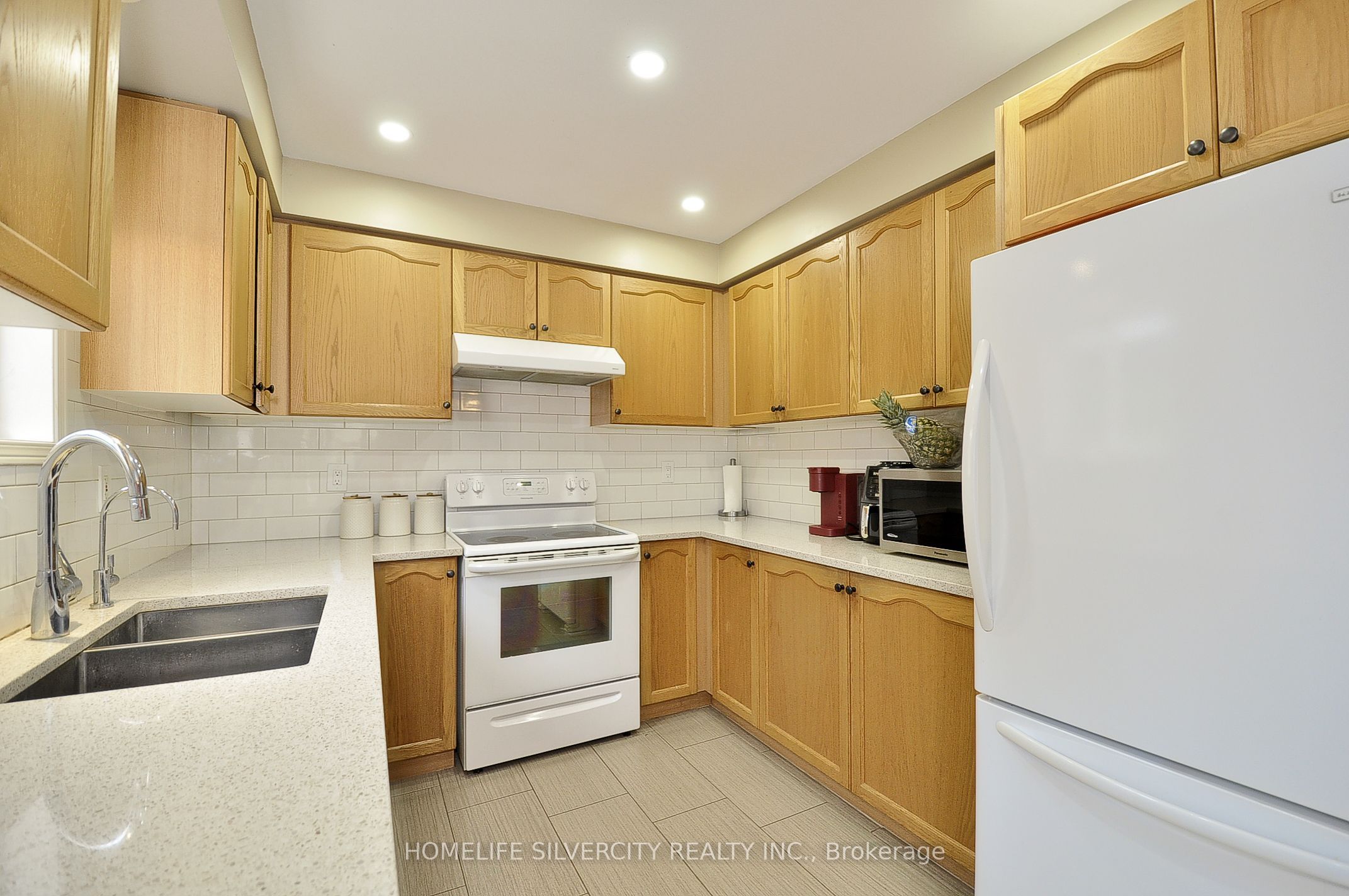 115 Flockhart Road Property Photo 14