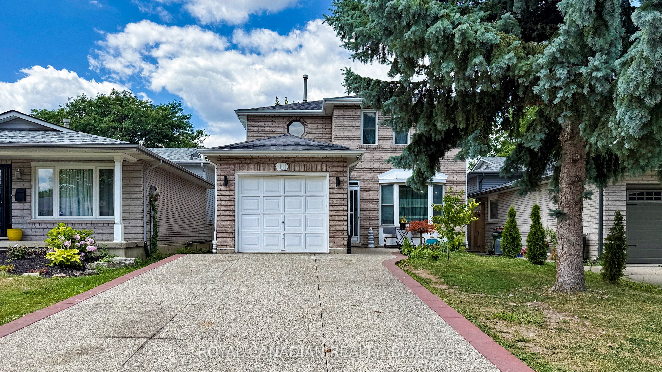 18 Millpond Place Property Photo 1