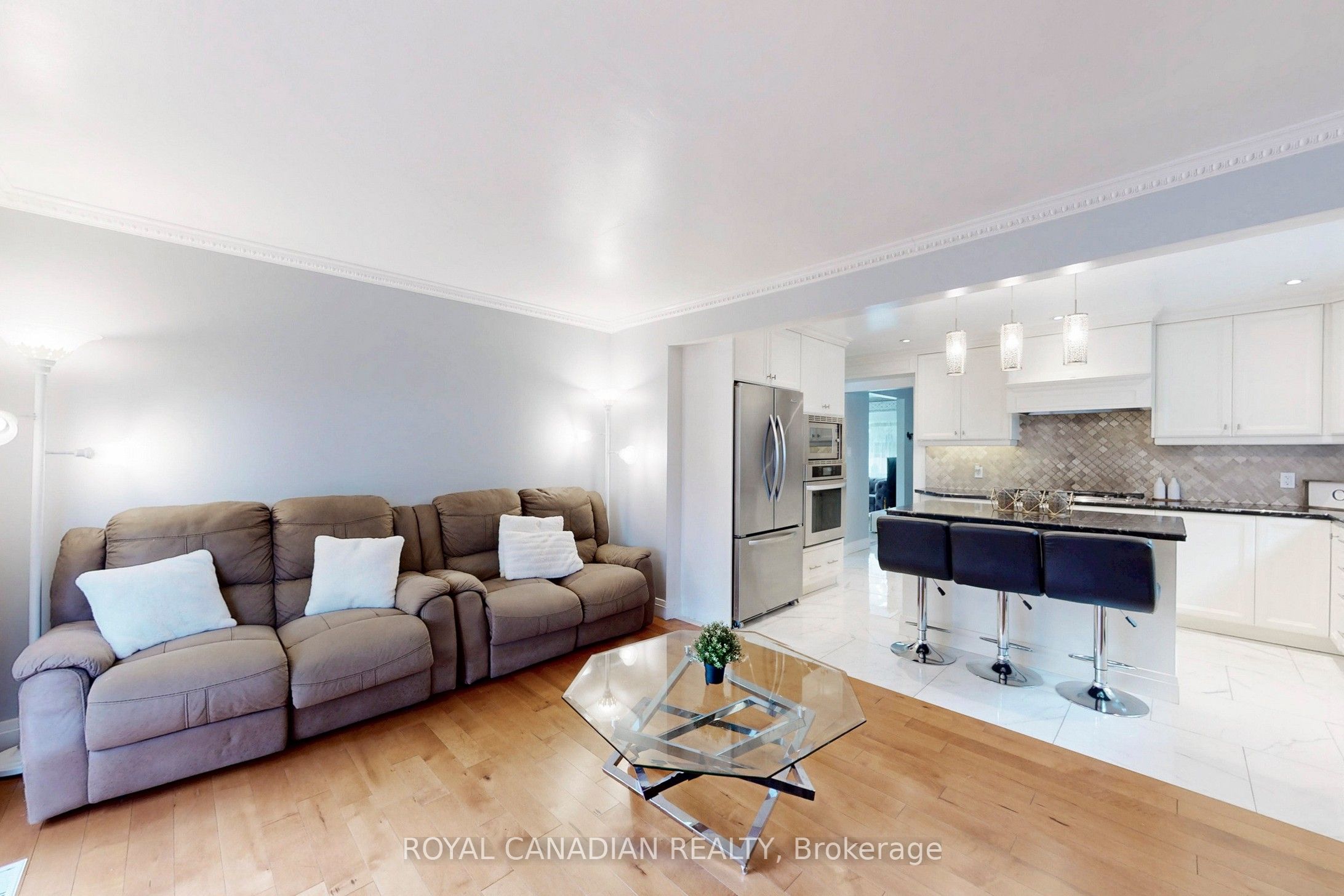 18 Millpond Place Property Photo 7
