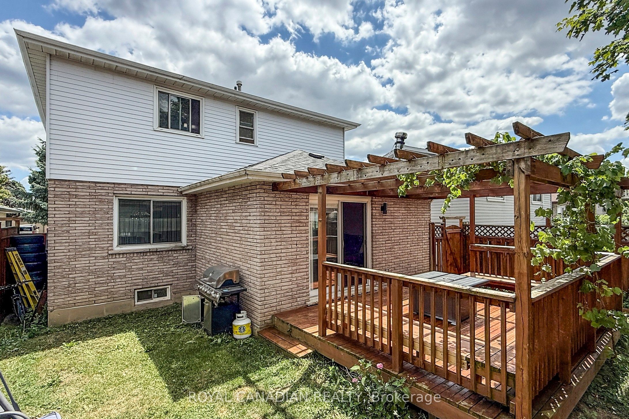 18 Millpond Place Property Photo 39