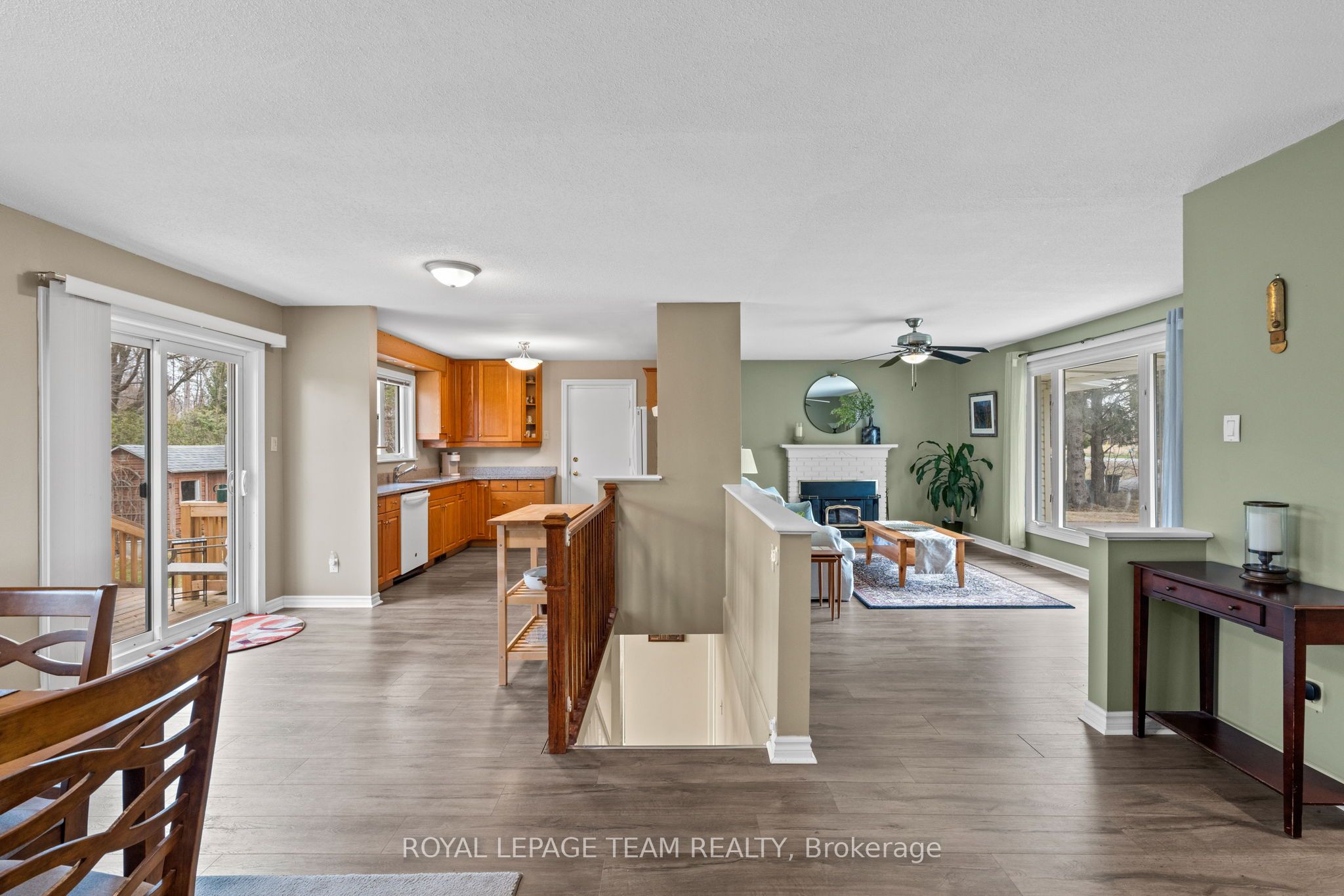 6481 Rideau Valley Drive N Property Photo 7