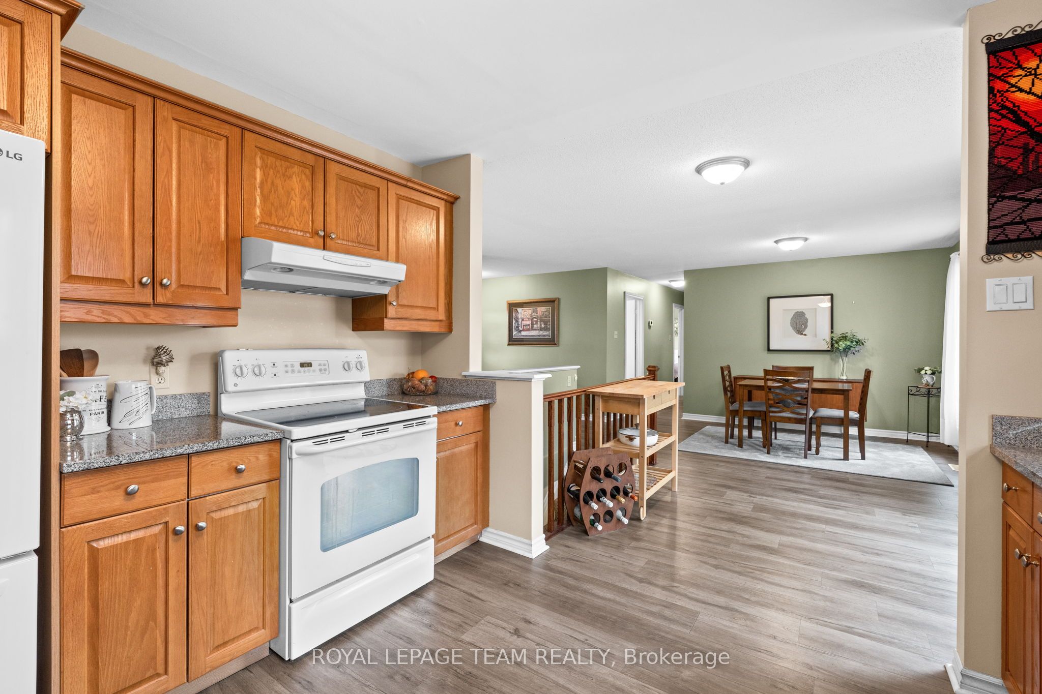 6481 Rideau Valley Drive N Property Photo 15