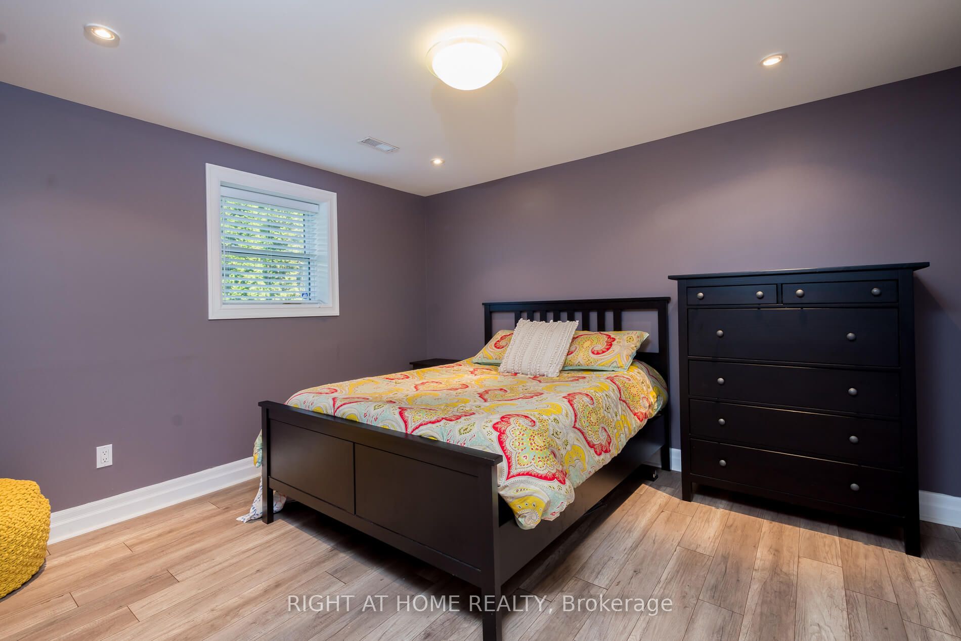 713120 First Line Property Photo 44
