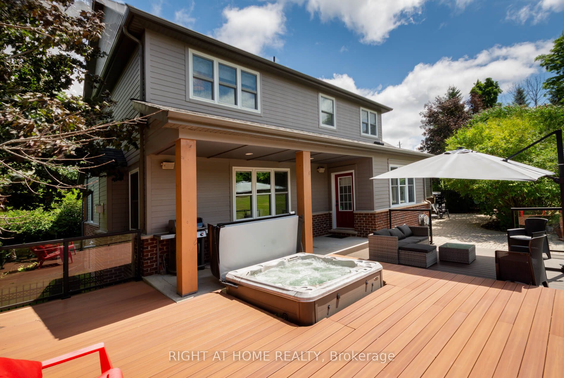 713120 First Line Property Photo 46