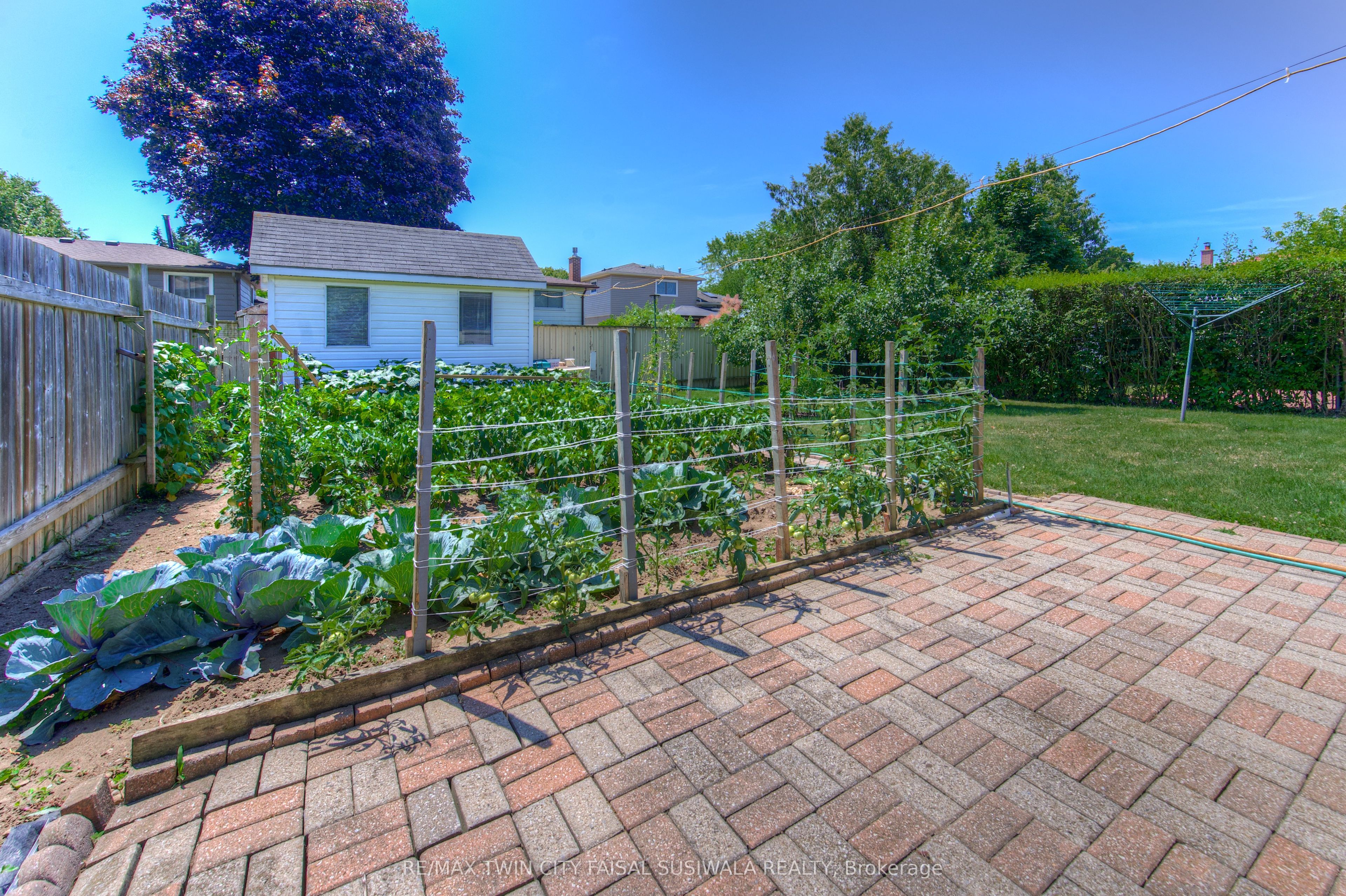 1227 Valentine Drive Property Photo 6
