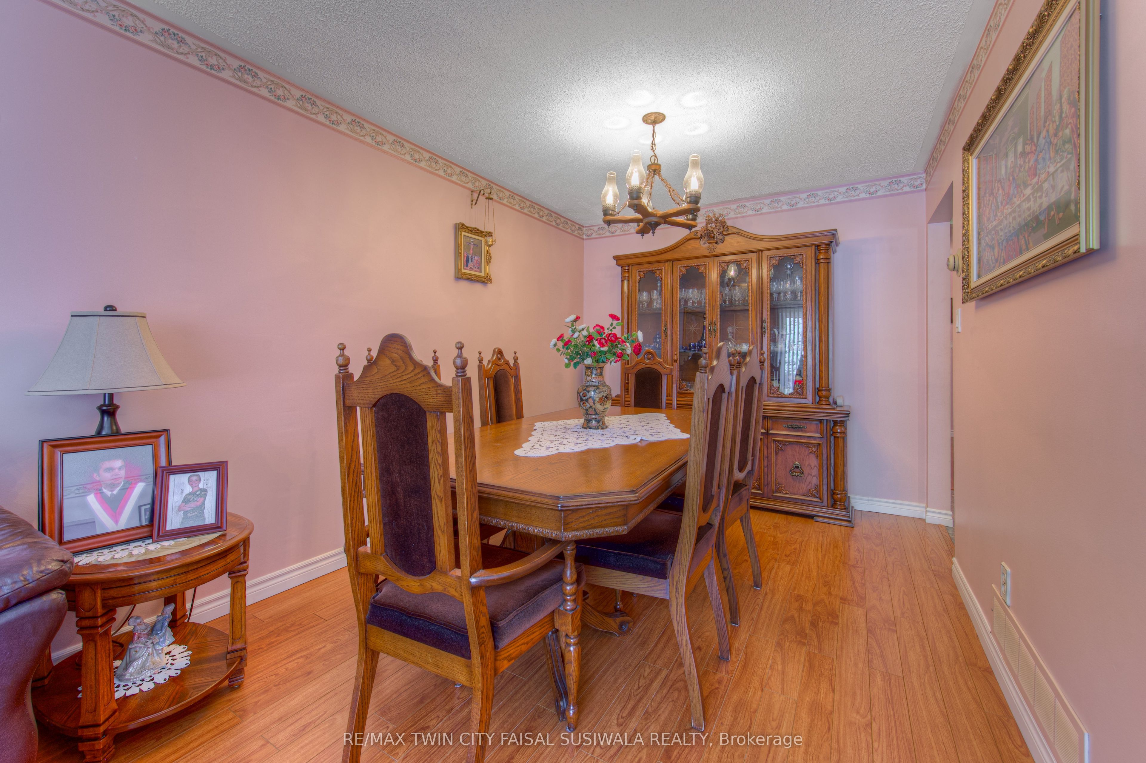 1227 Valentine Drive Property Photo 13