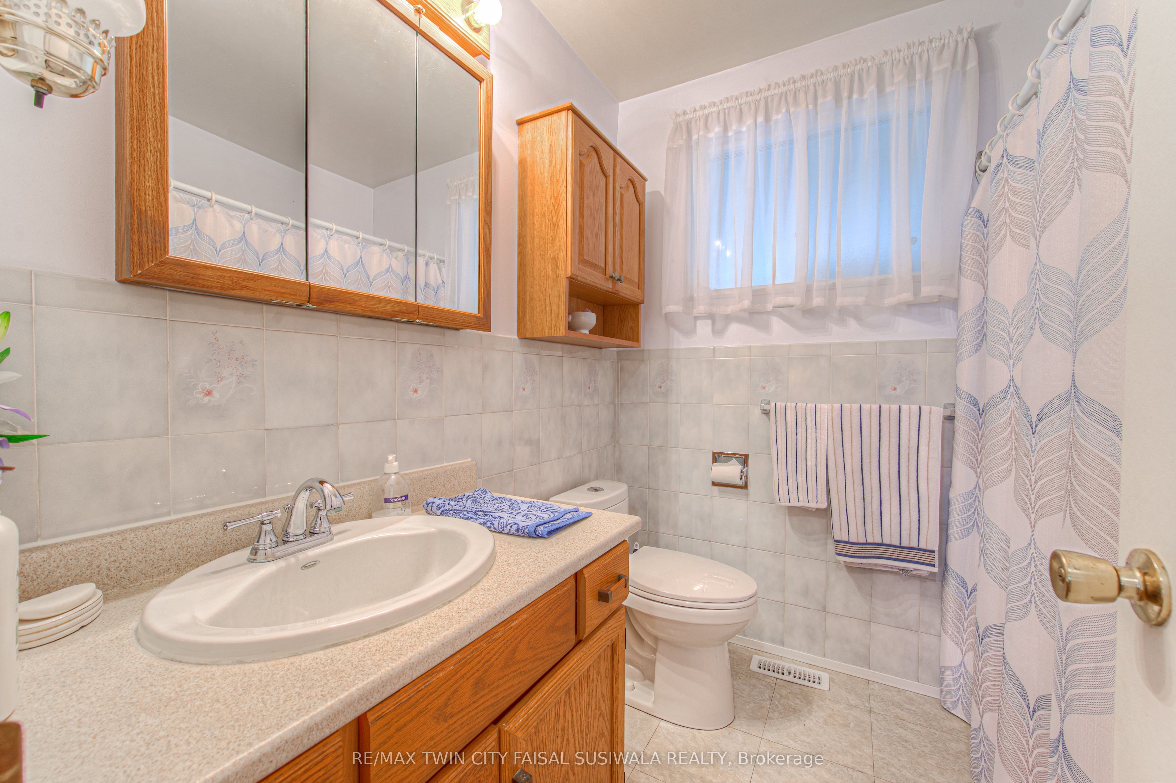 1227 Valentine Drive Property Photo 22
