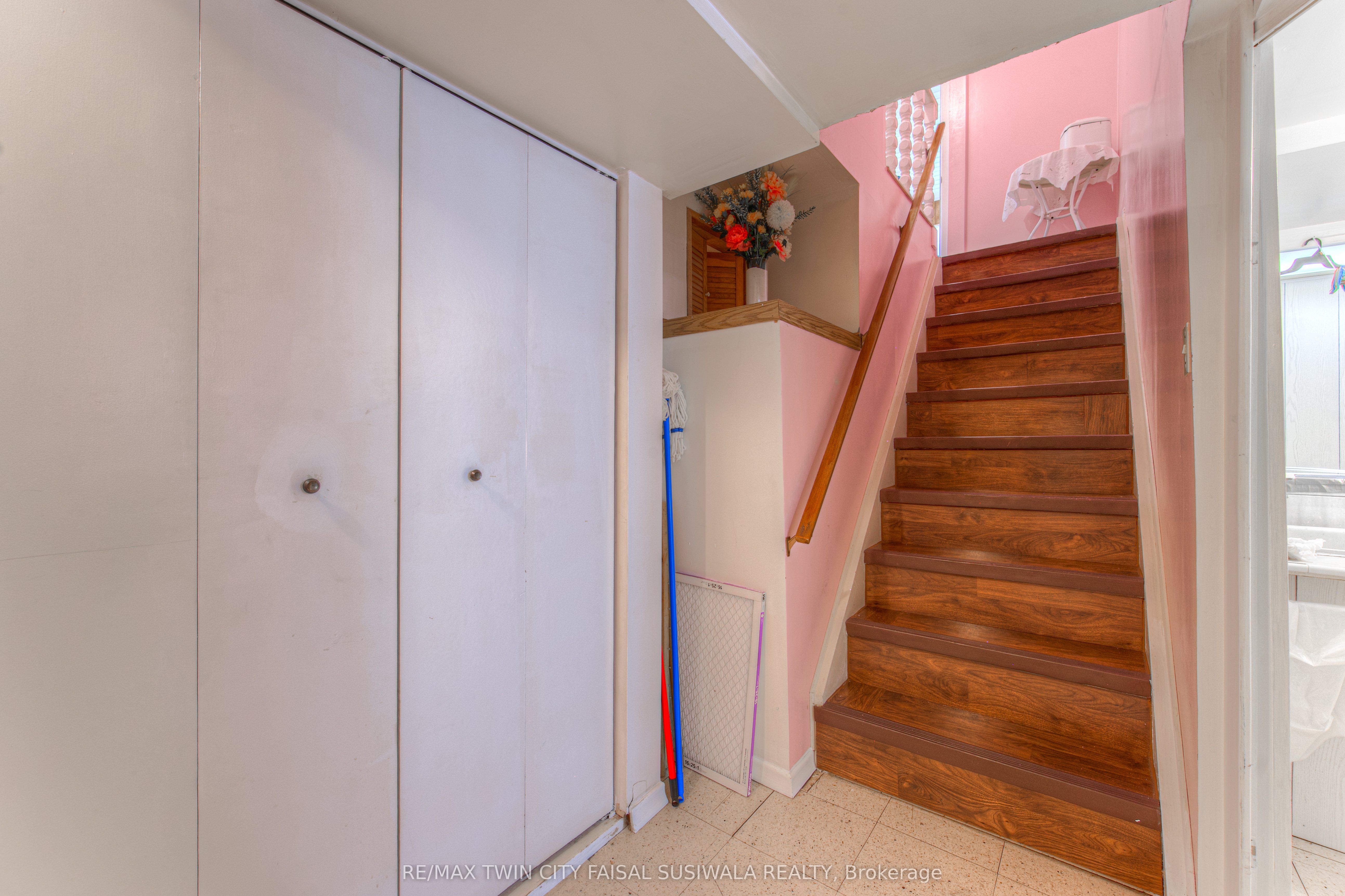 1227 Valentine Drive Property Photo 23