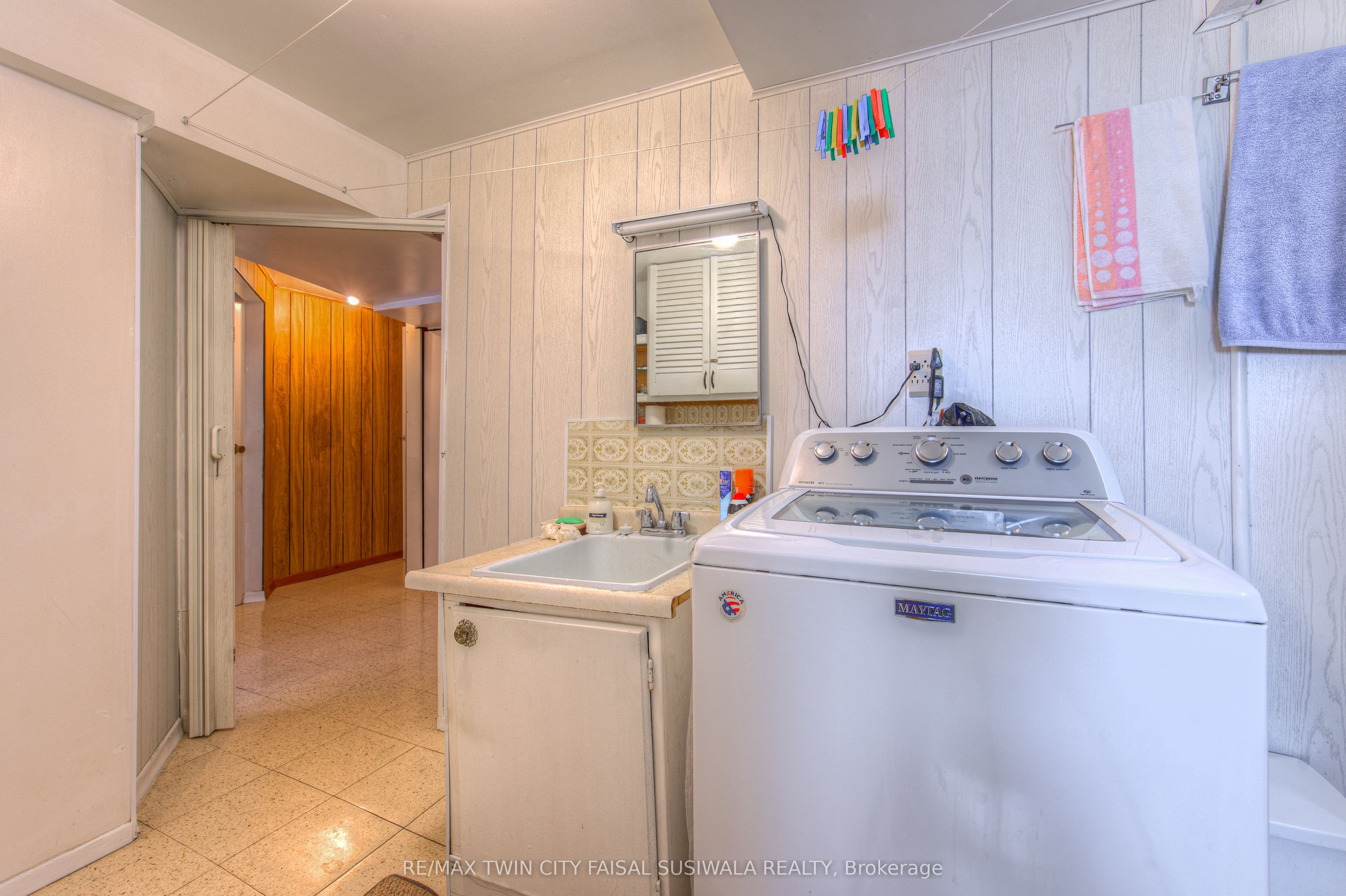 1227 Valentine Drive Property Photo 30