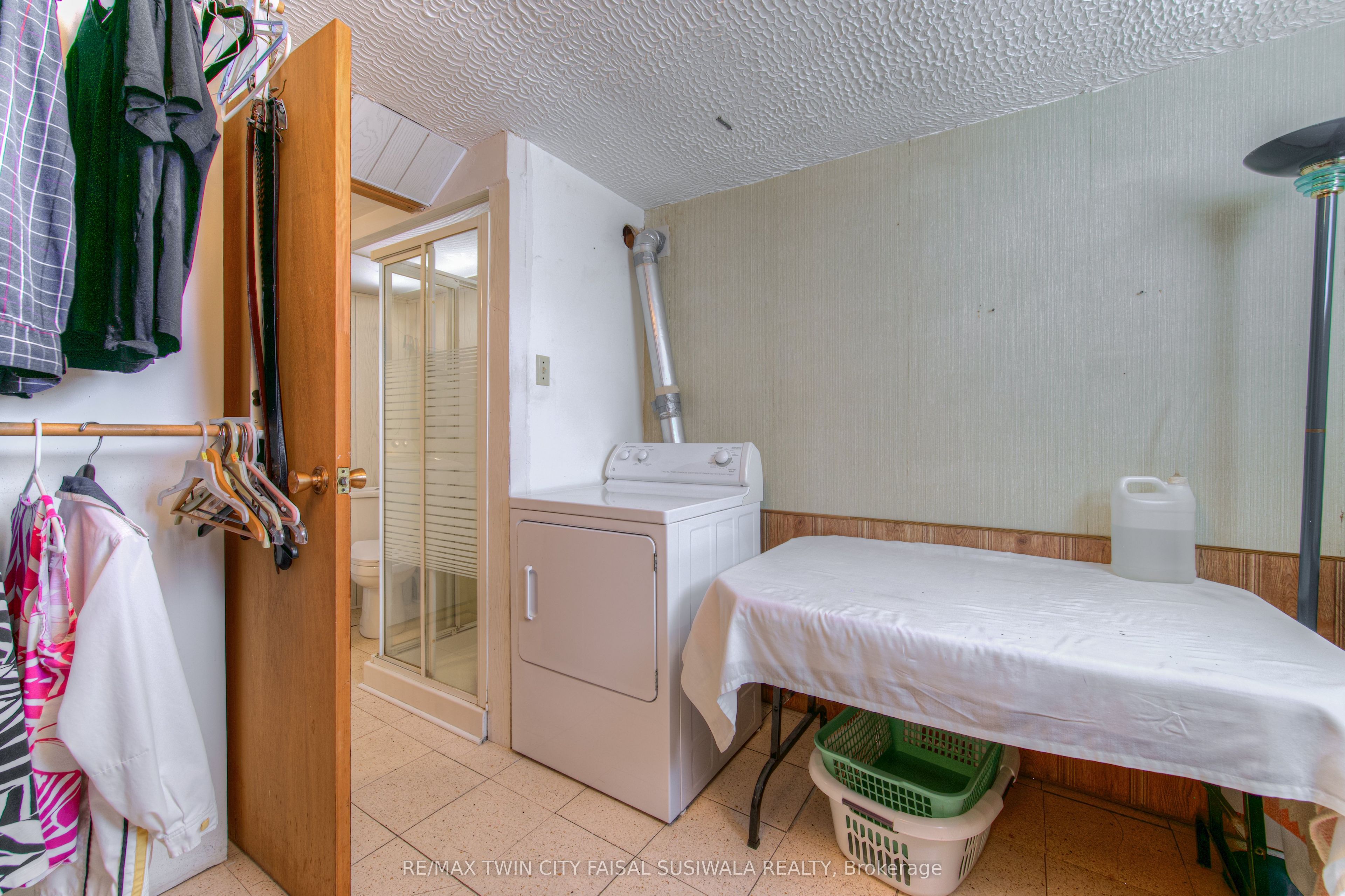 1227 Valentine Drive Property Photo 31