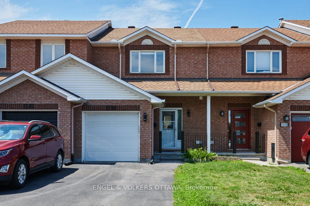 1580 Cedar Mills Road Property Photo 1