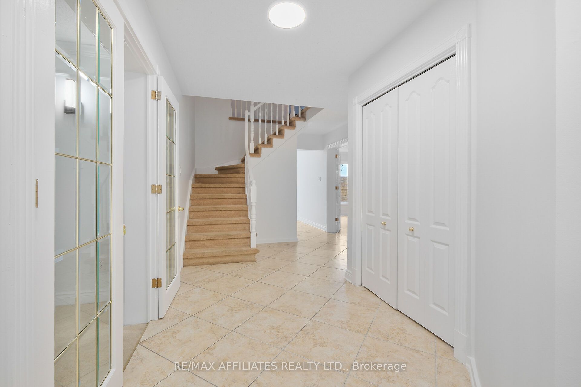 6557 Morningview Street Property Photo 3