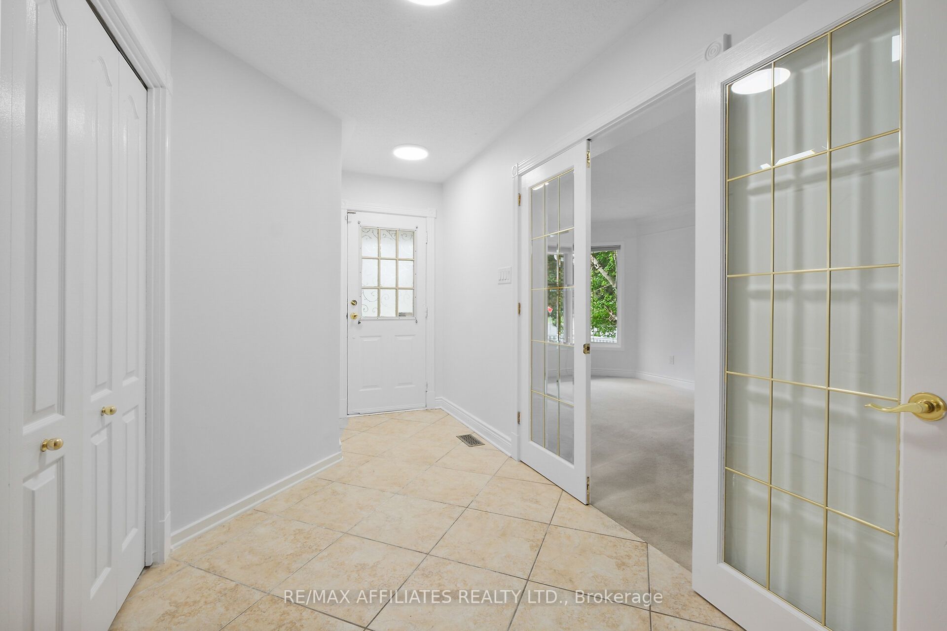 6557 Morningview Street Property Photo 5