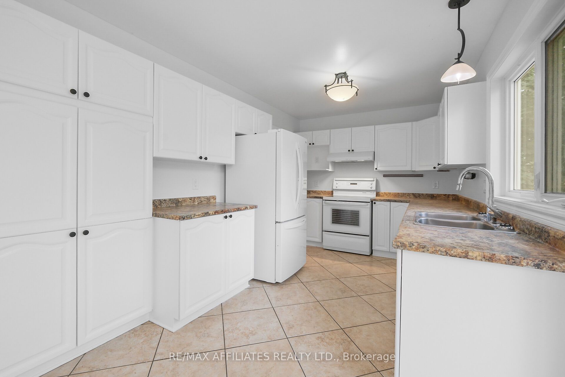 6557 Morningview Street Property Photo 14