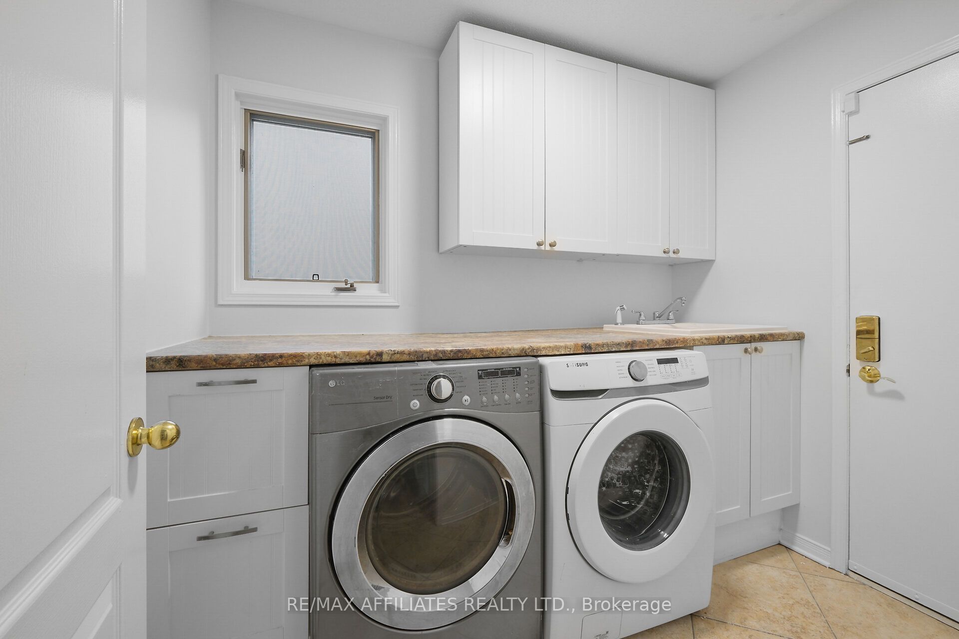 6557 Morningview Street Property Photo 20