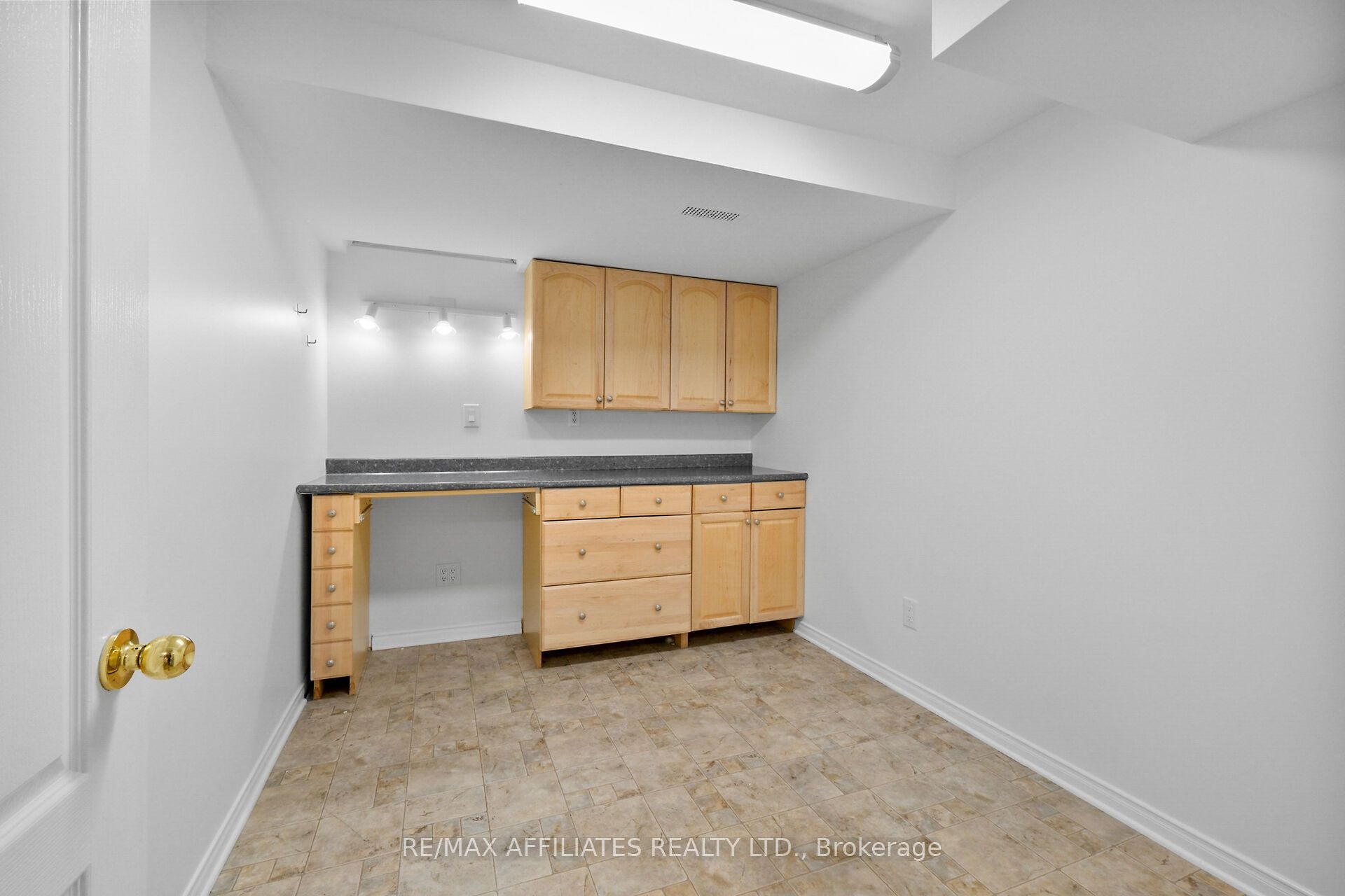 6557 Morningview Street Property Photo 41