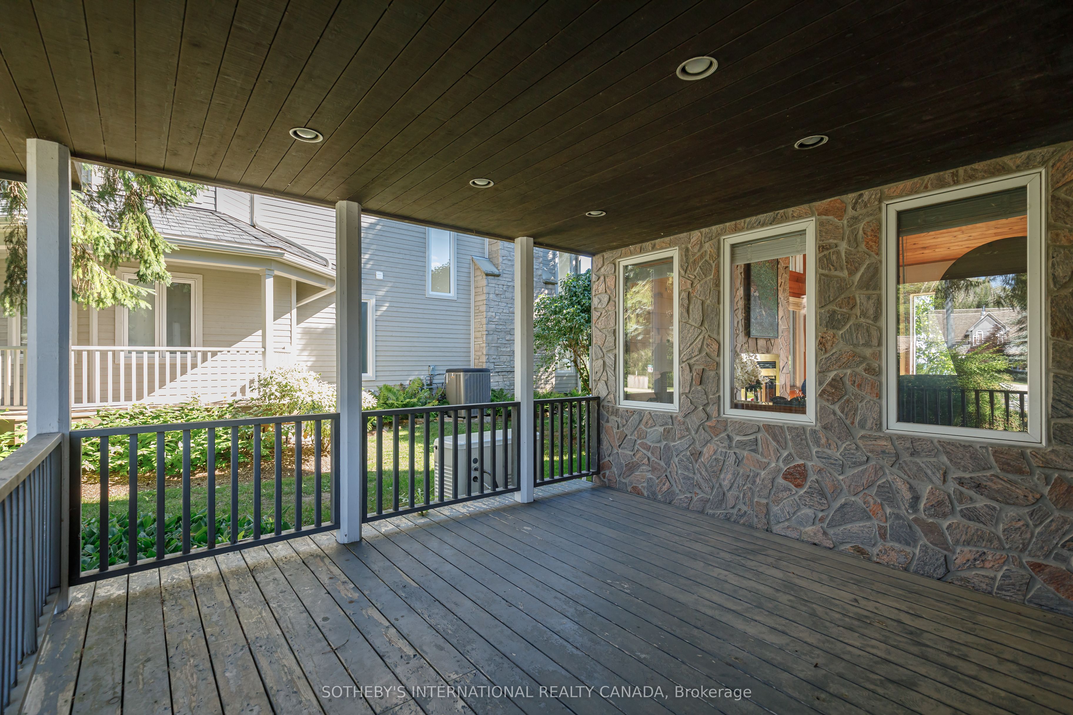 121 Fieldcrest Court Property Photo 19