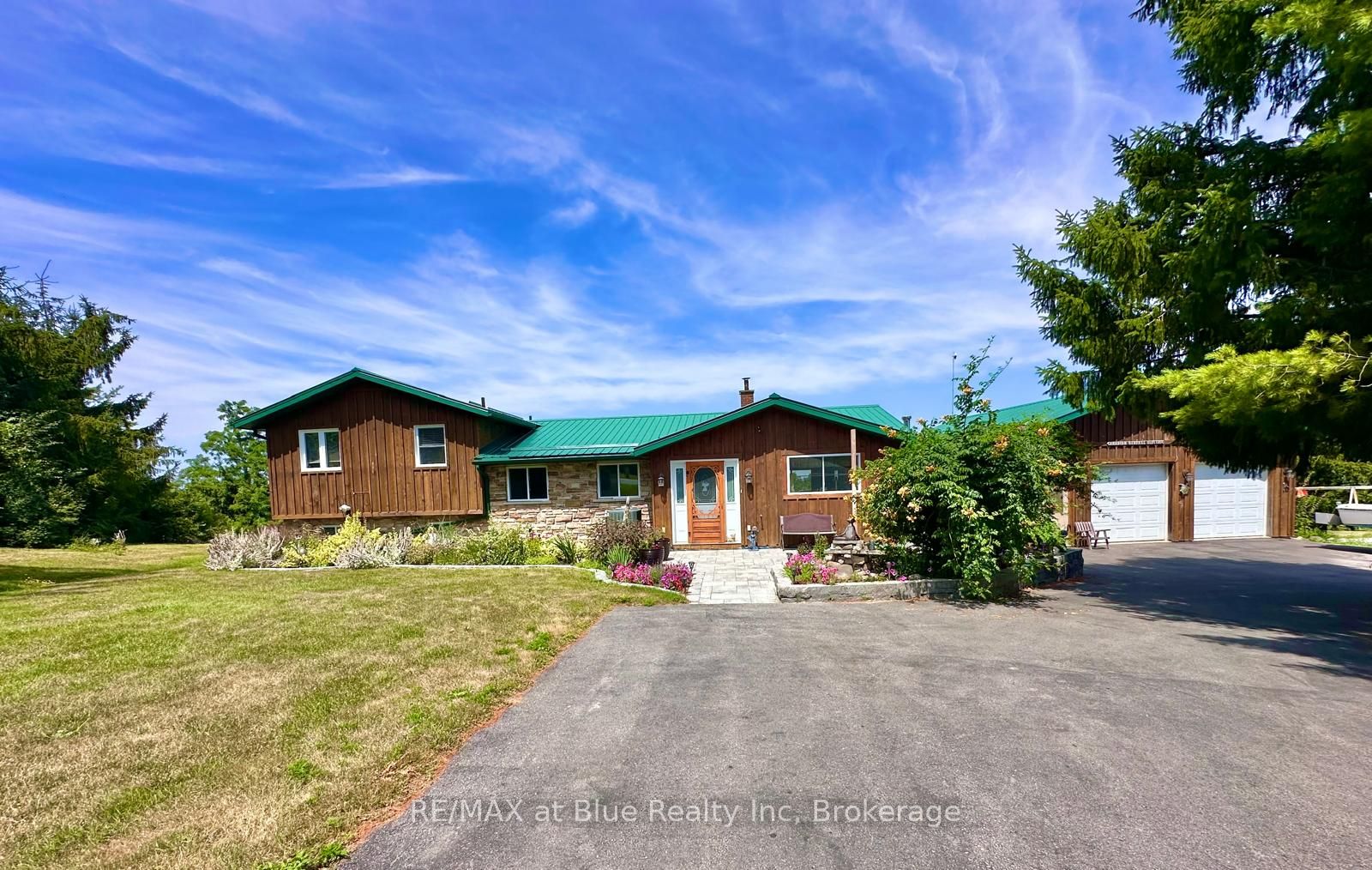 152 Grandview Drive Property Photo 1