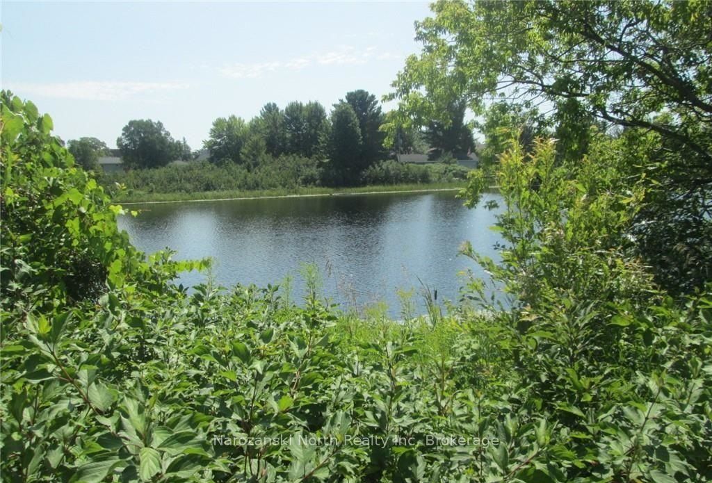 Lot 2 Niko Crescent Property Photo 3