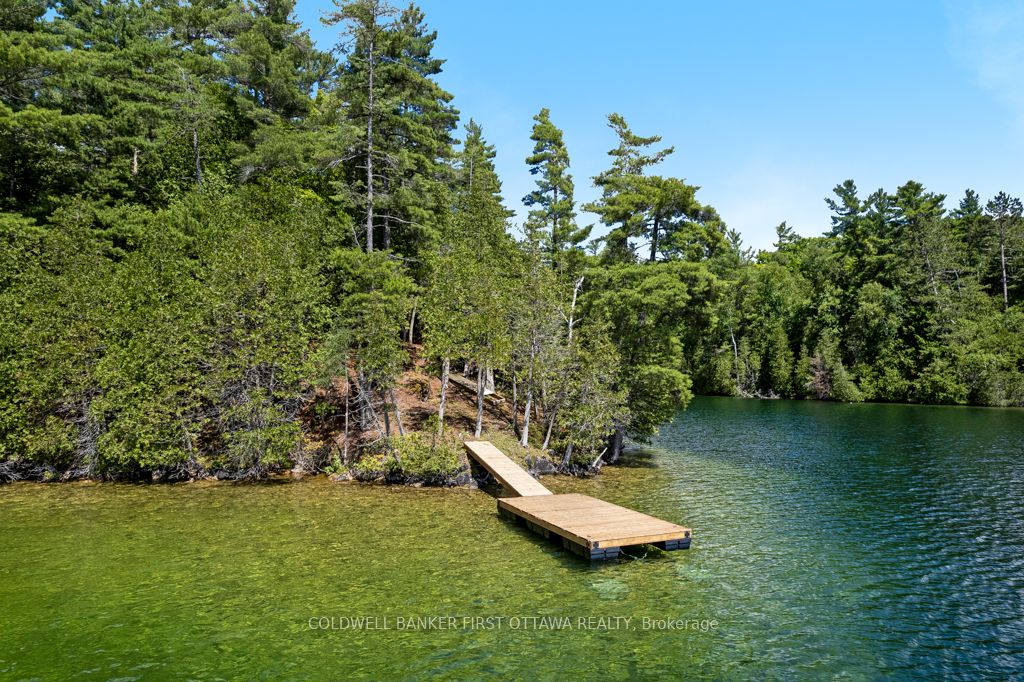 000 Palmerston Lake N/a Property Photo 1