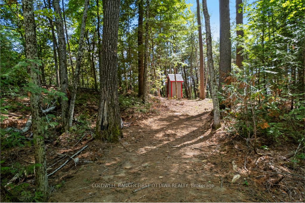000 Palmerston Lake N/a Property Photo 27