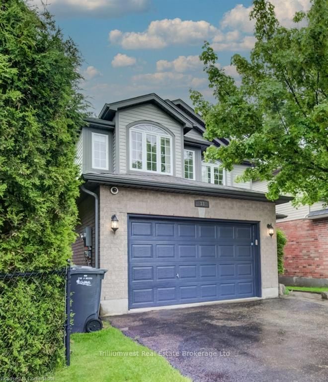 33 Henderson Drive Property Photo 2