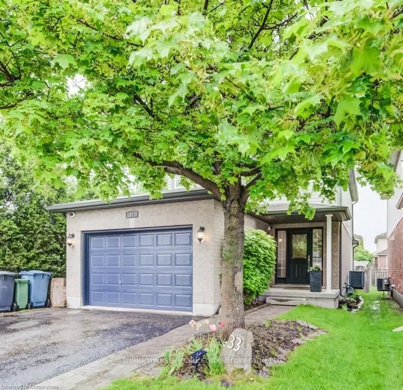33 Henderson Drive Property Photo 4