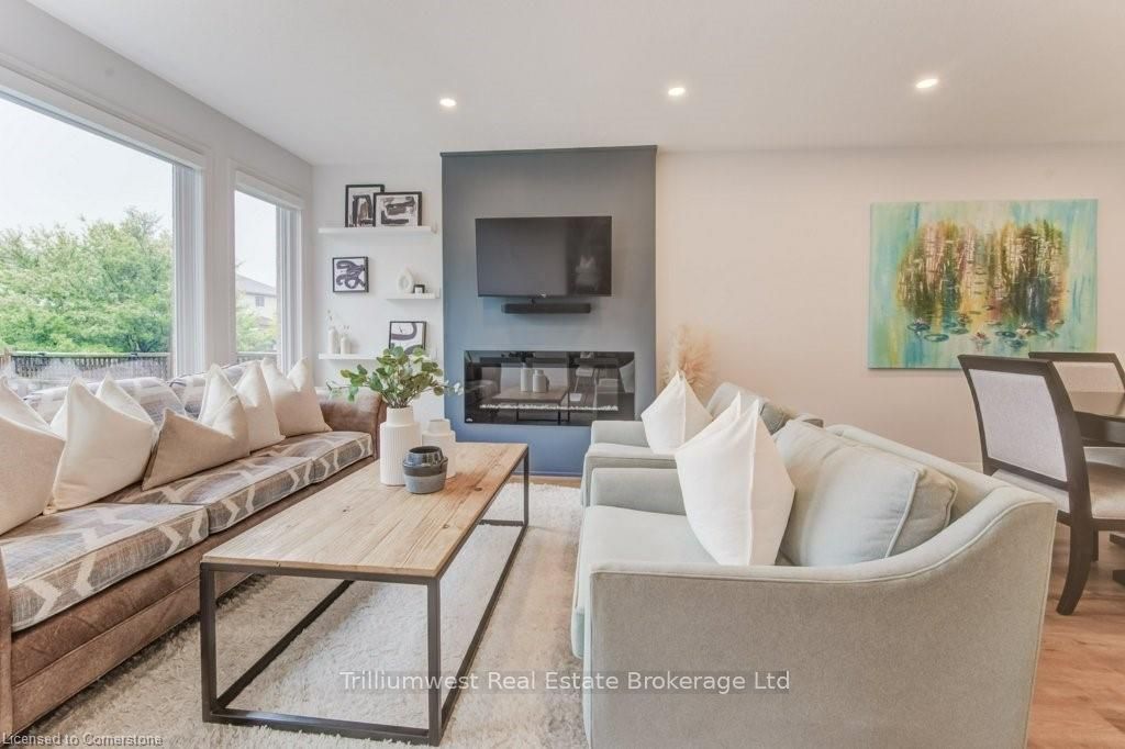 33 Henderson Drive Property Photo 12