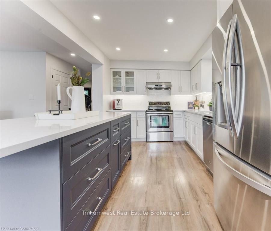 33 Henderson Drive Property Photo 15