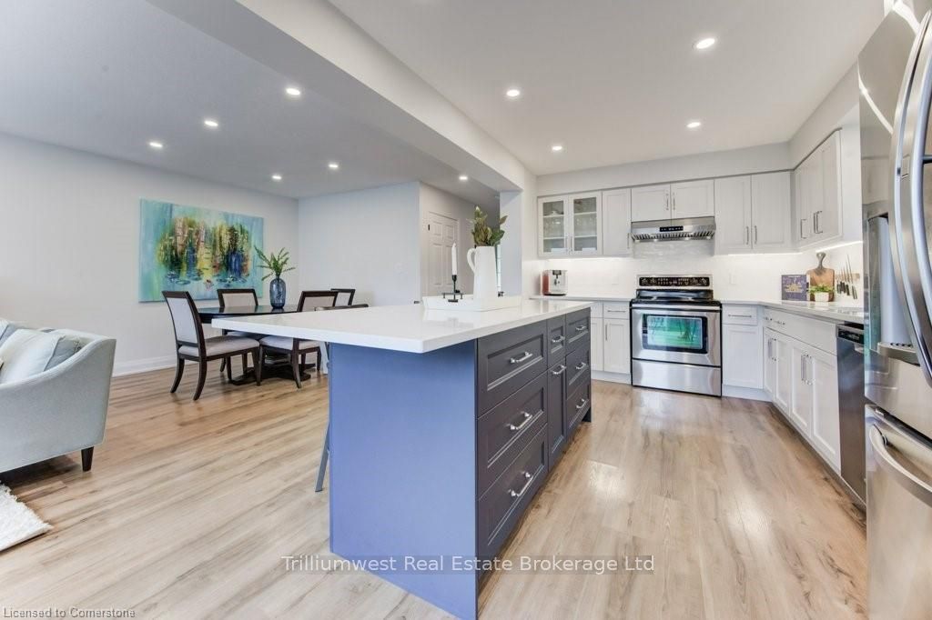 33 Henderson Drive Property Photo 16