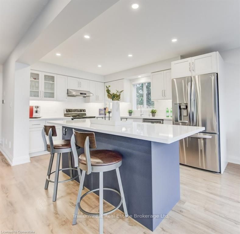33 Henderson Drive Property Photo 24