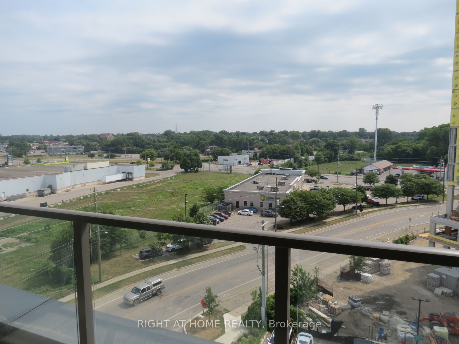 7 Erie Avenue 704 Property Photo 15