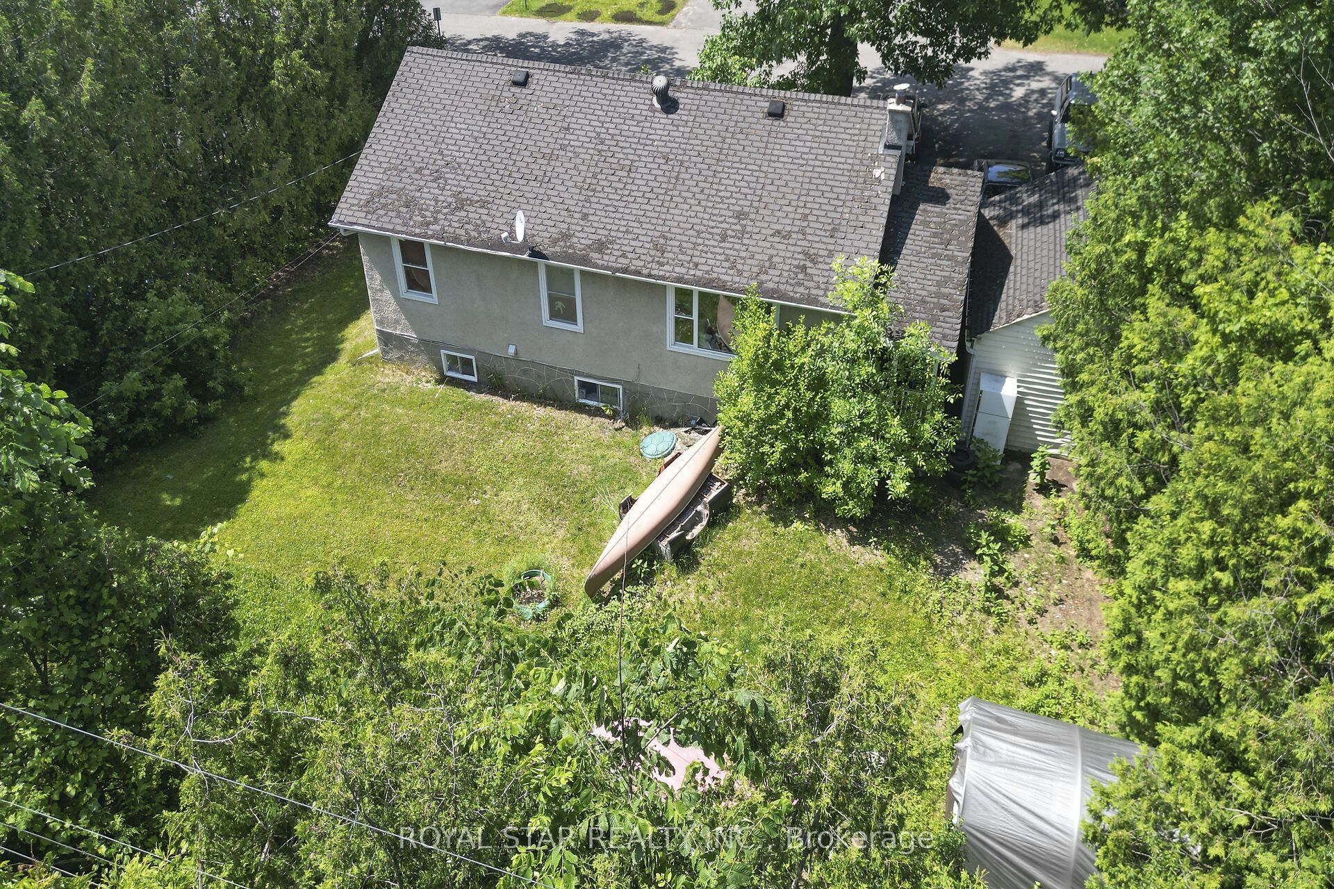 114 Tower Rd Property Photo 22