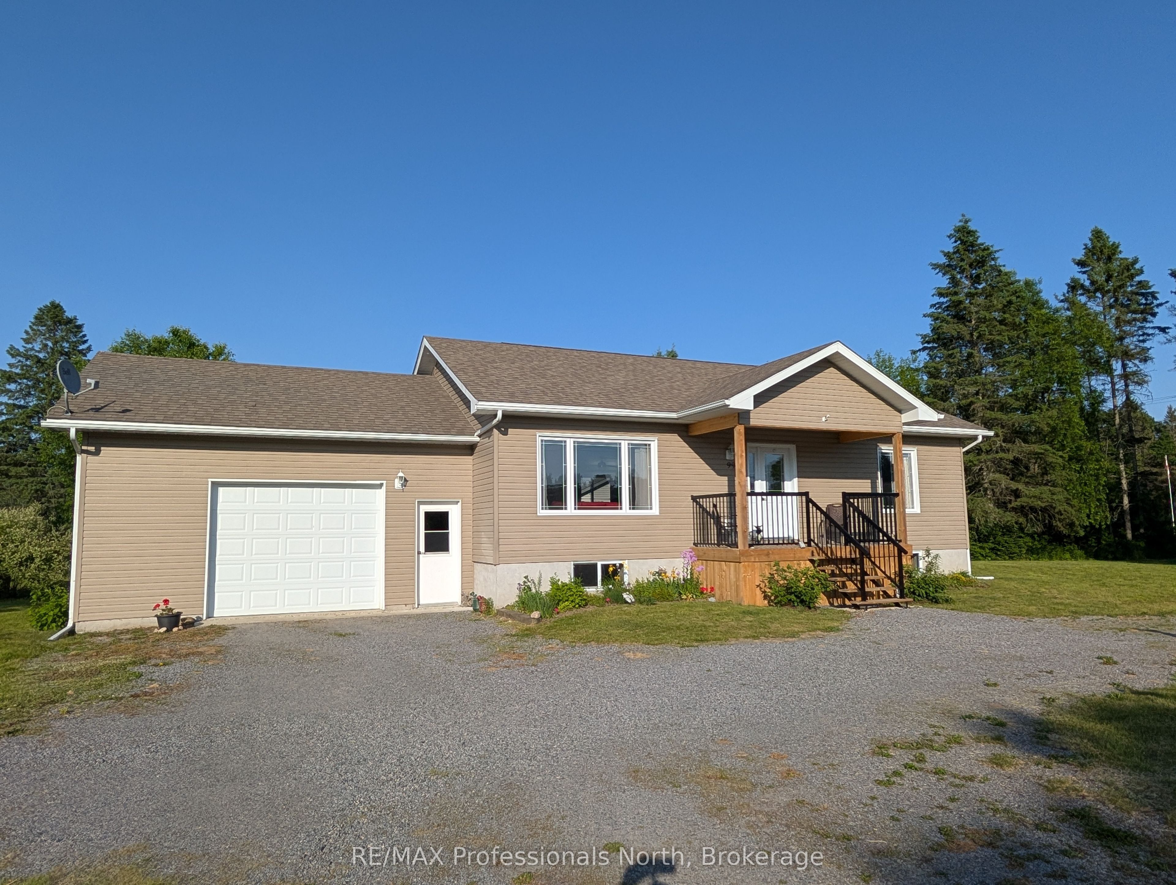 99 Cheryl Crescent Property Photo 1