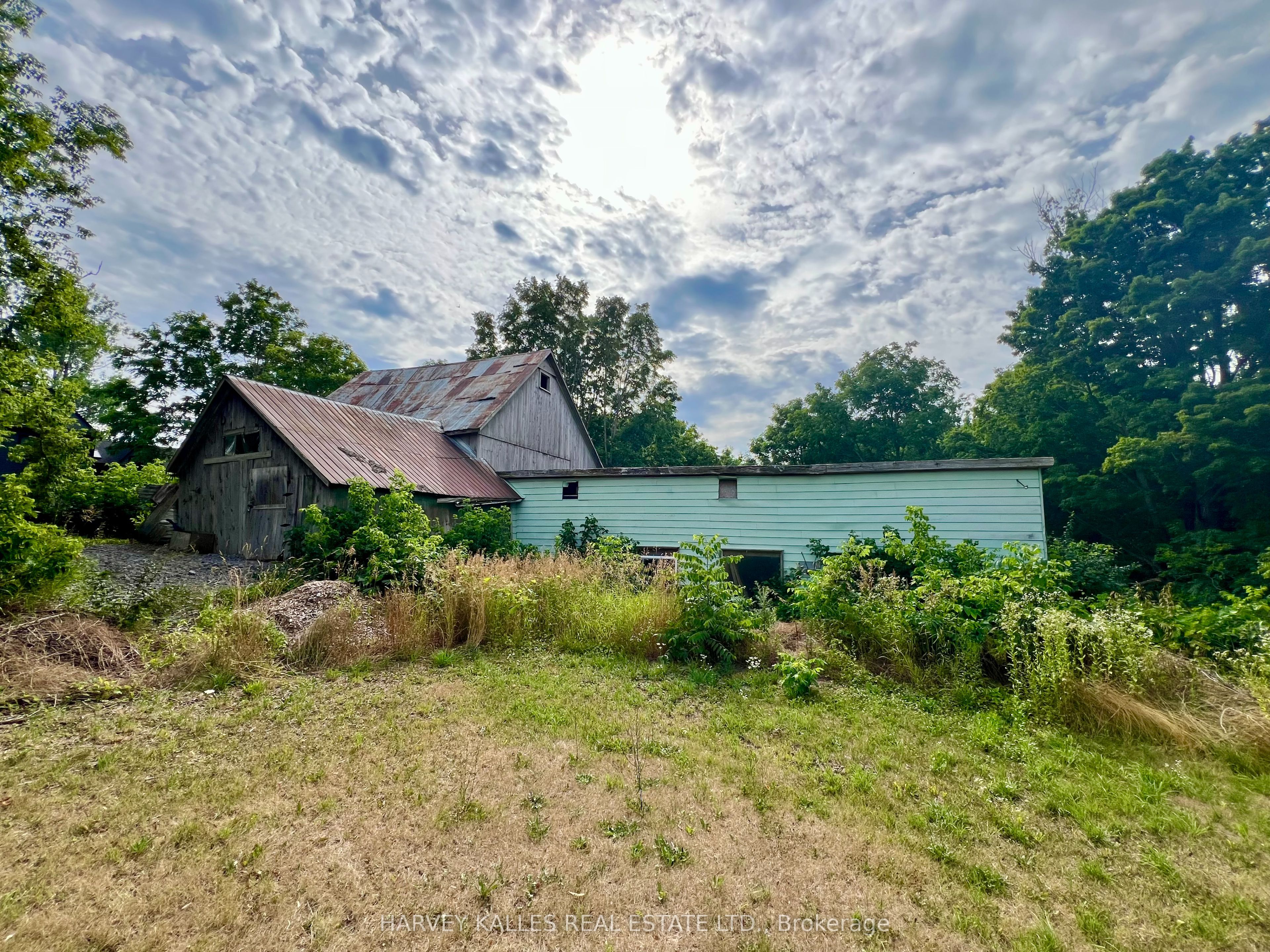 496 County Rd 10 Road Property Photo 2