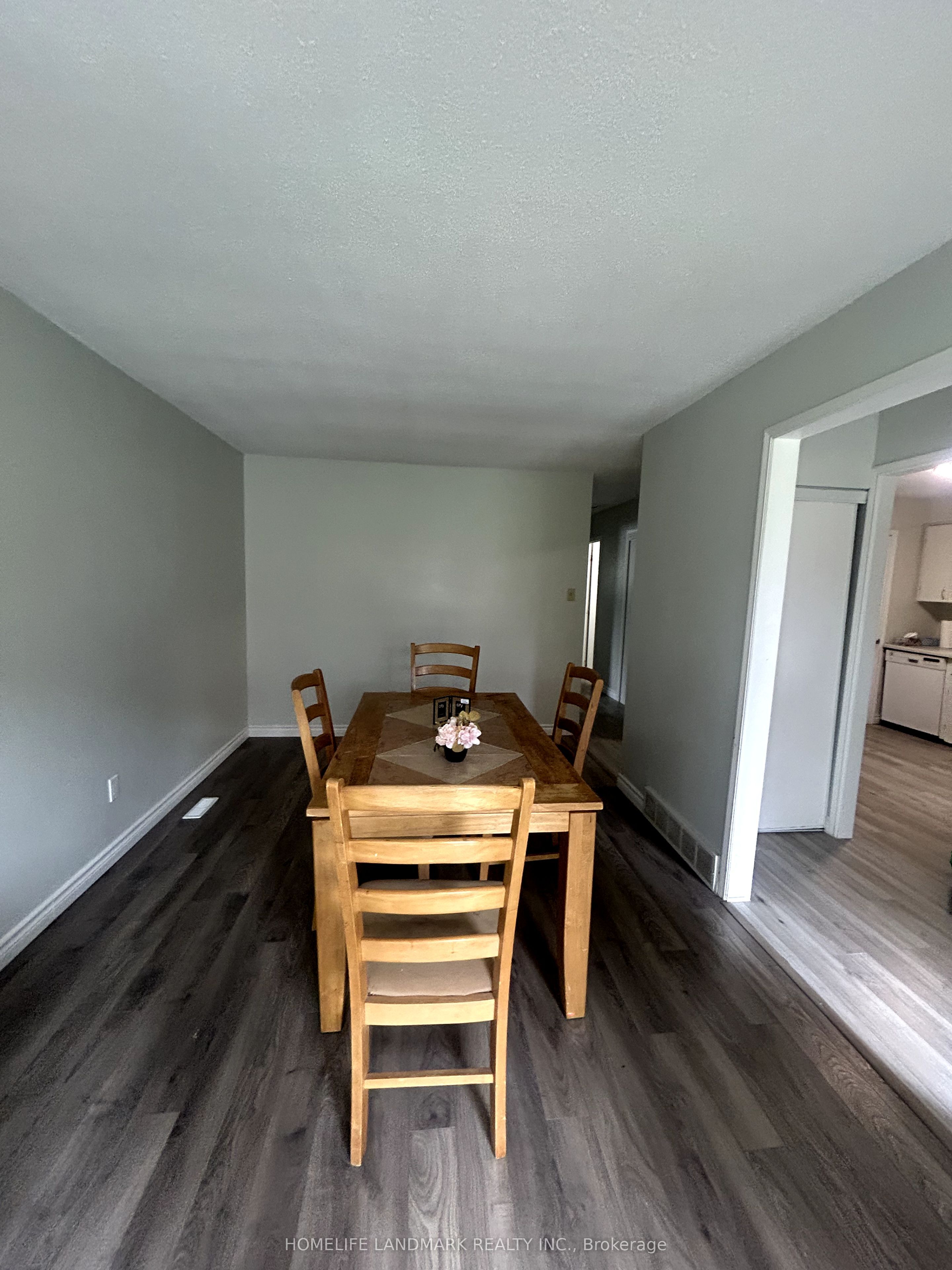 45 Scotchmere Crescent Property Photo 2