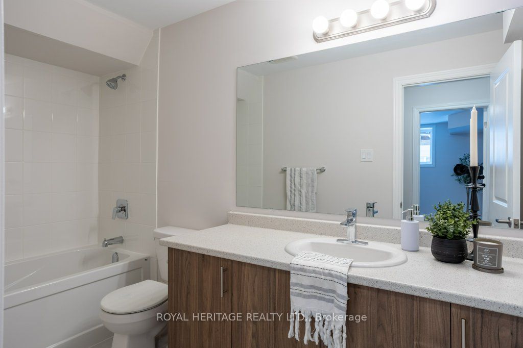 17 Lakewood Crescent 28 Property Photo 20