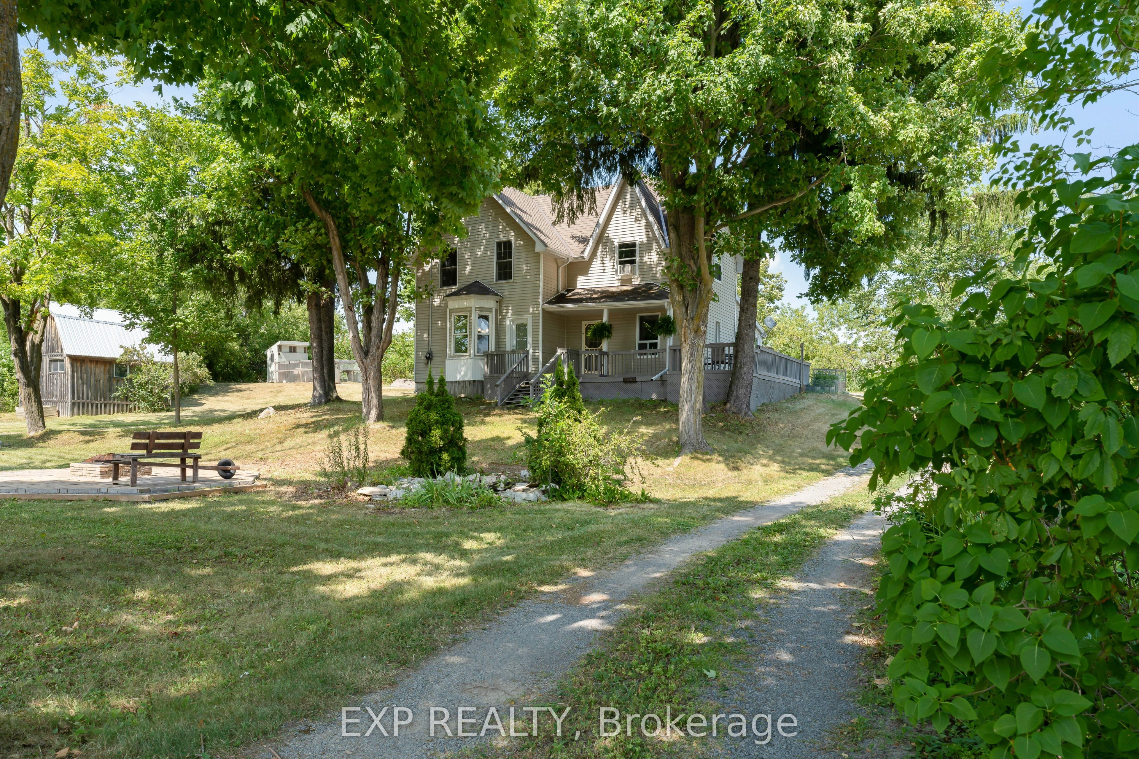 8 Peel St