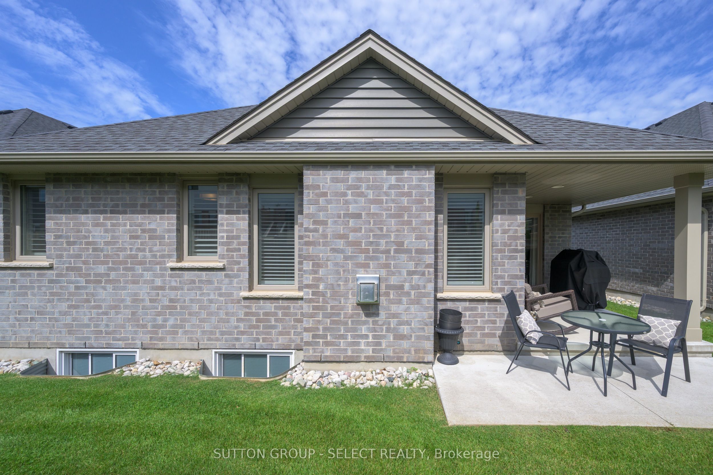 234 Peach Tree Boulevard 65 Property Photo 5