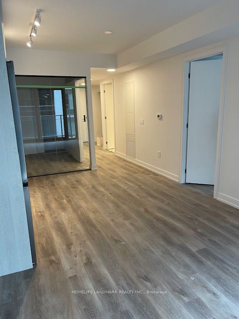1 Jarvis Street 1213 Property Photo 3