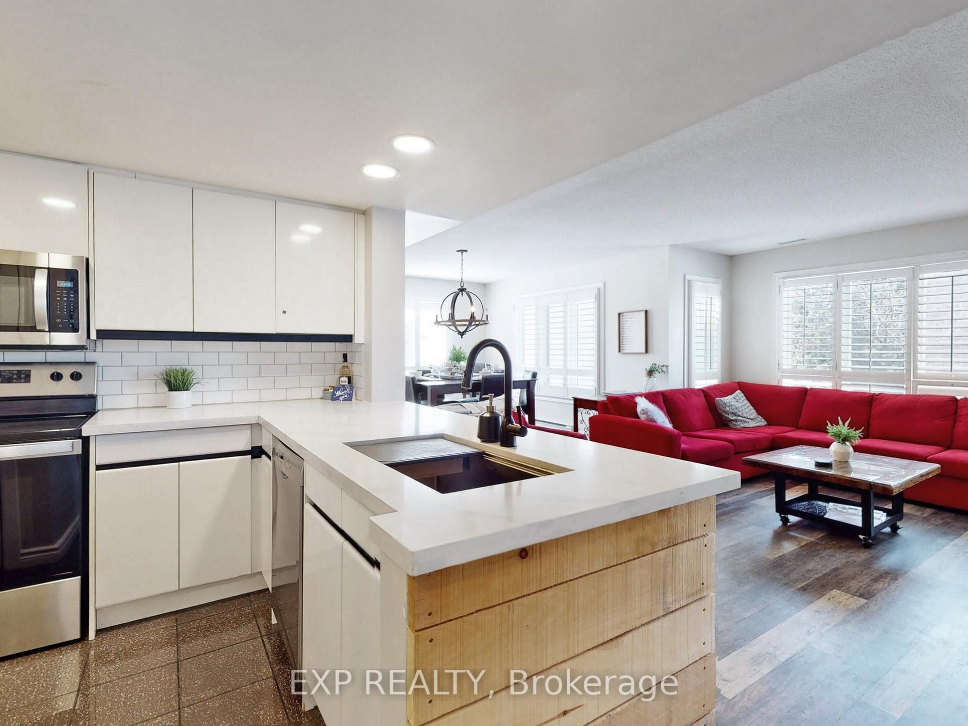 120 Fairway Court 215 Property Photo 14