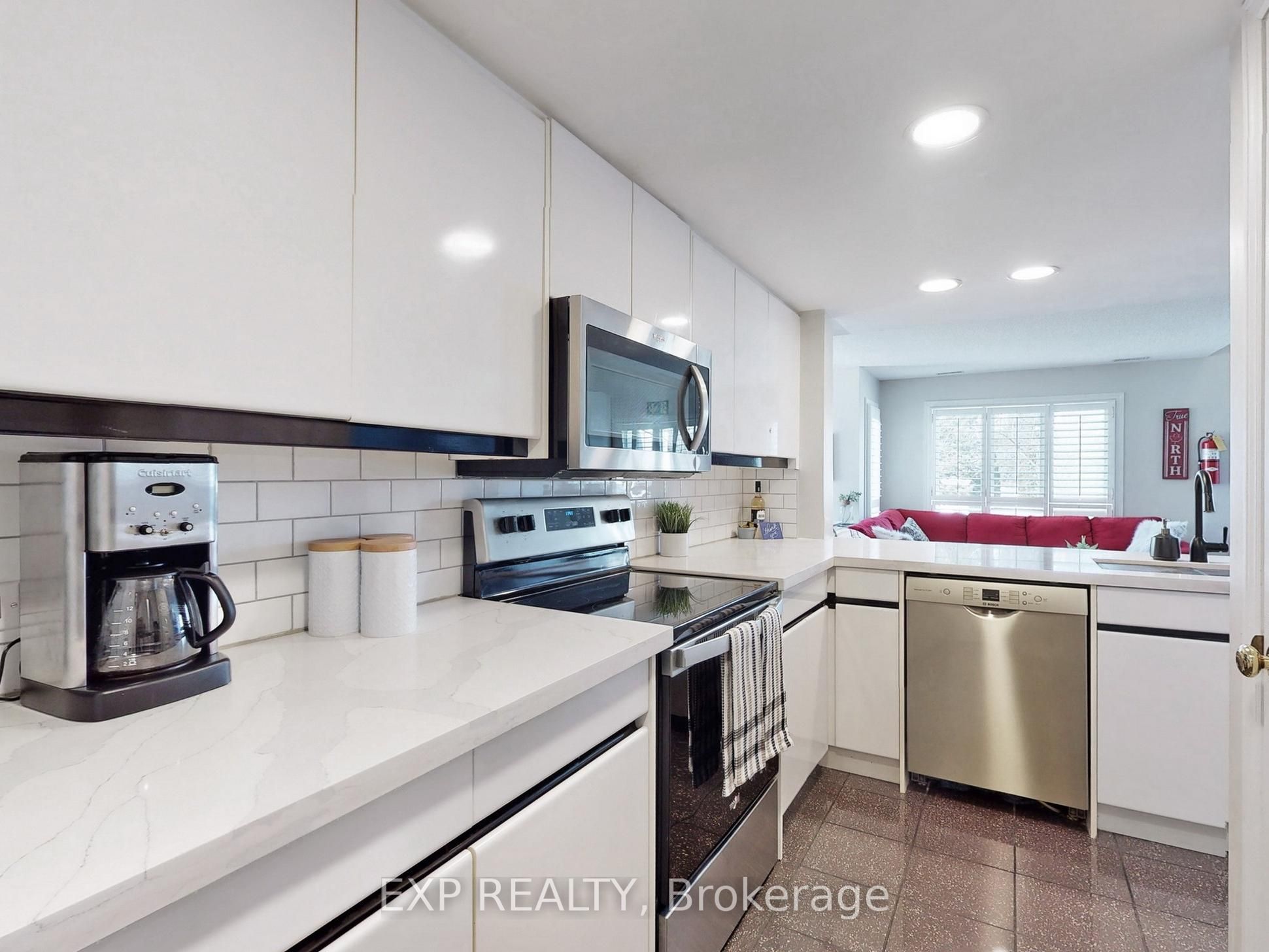 120 Fairway Court 215 Property Photo 17