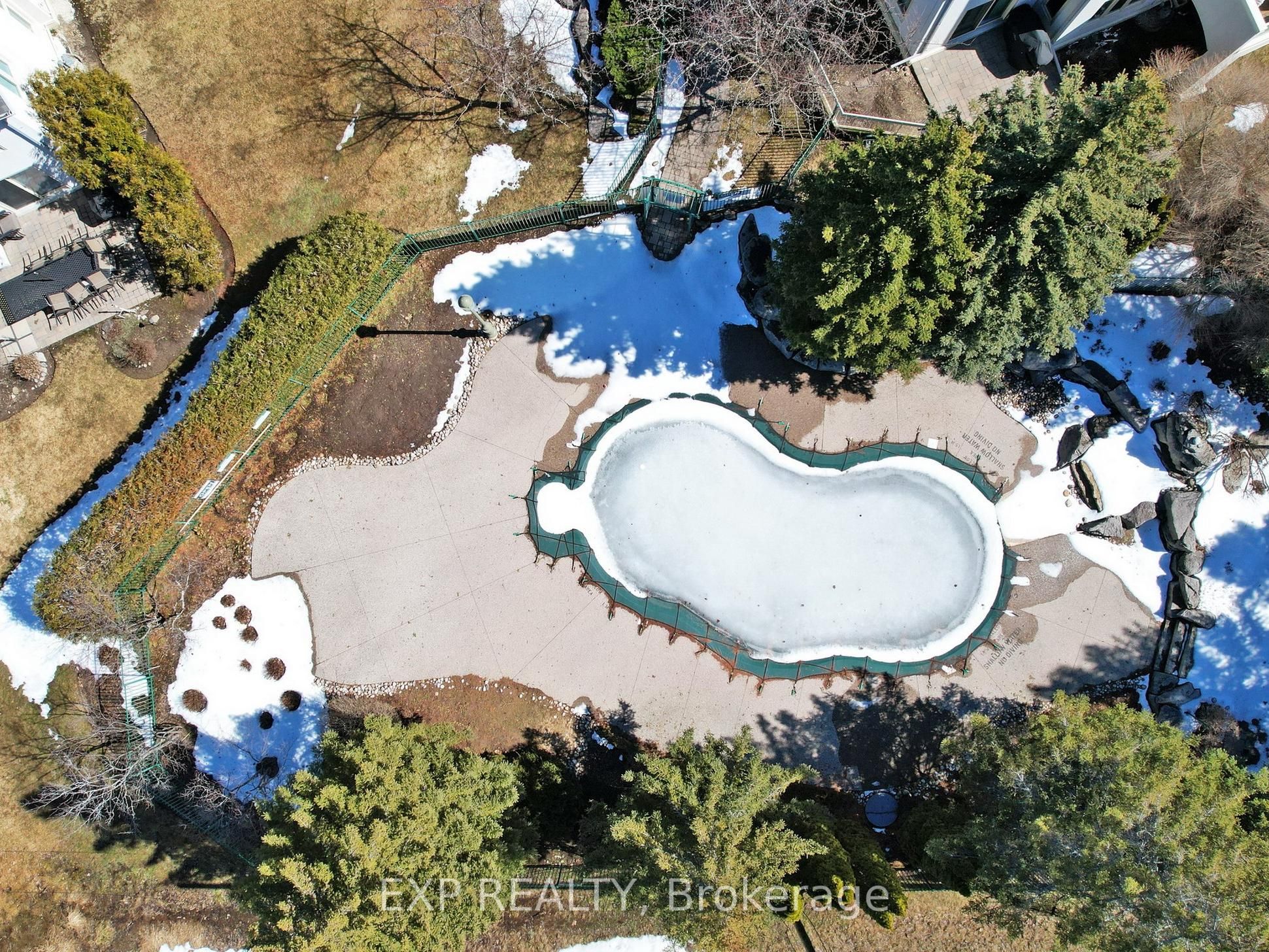 120 Fairway Court 215 Property Photo 36