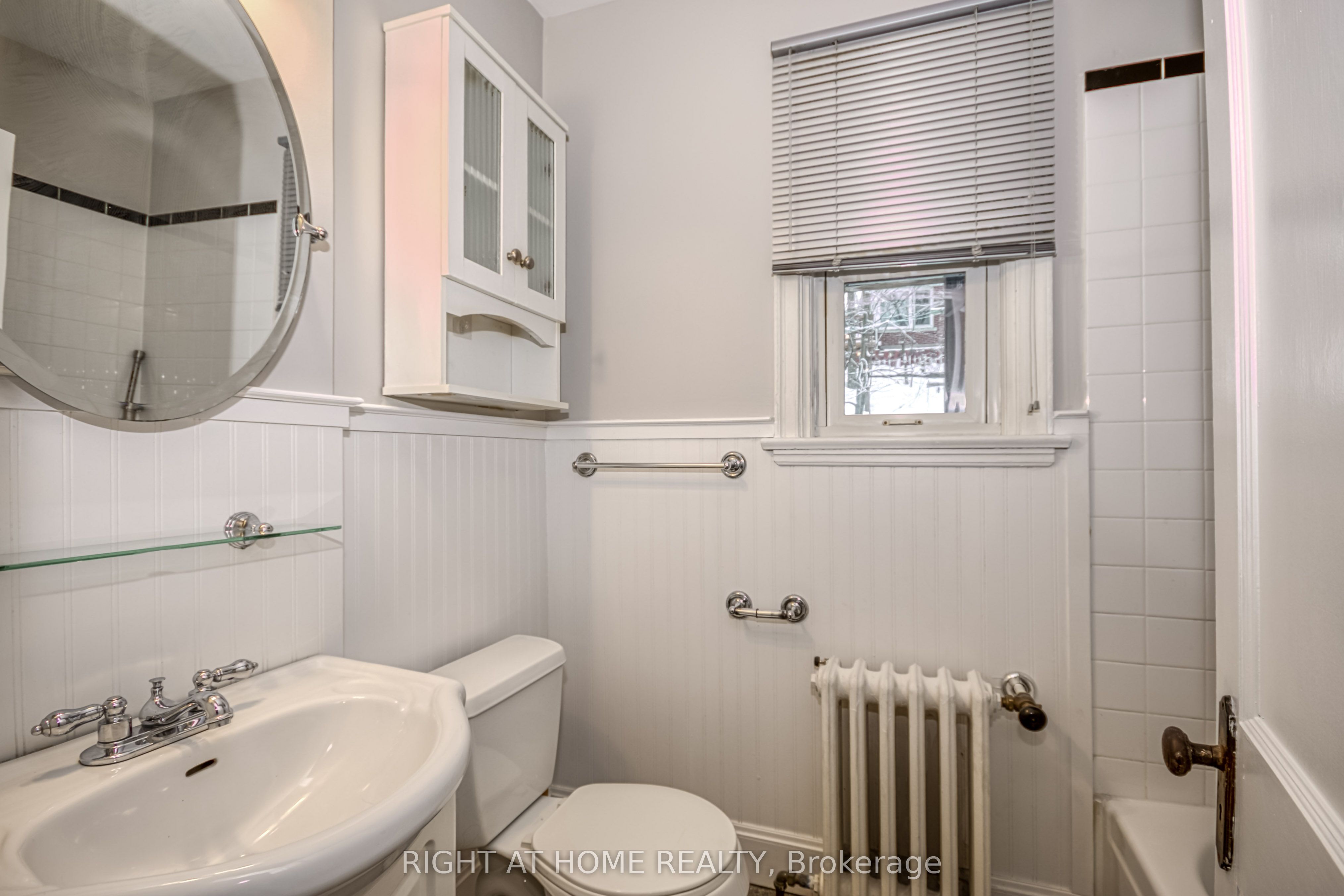 105 Riverside Drive Property Photo 5