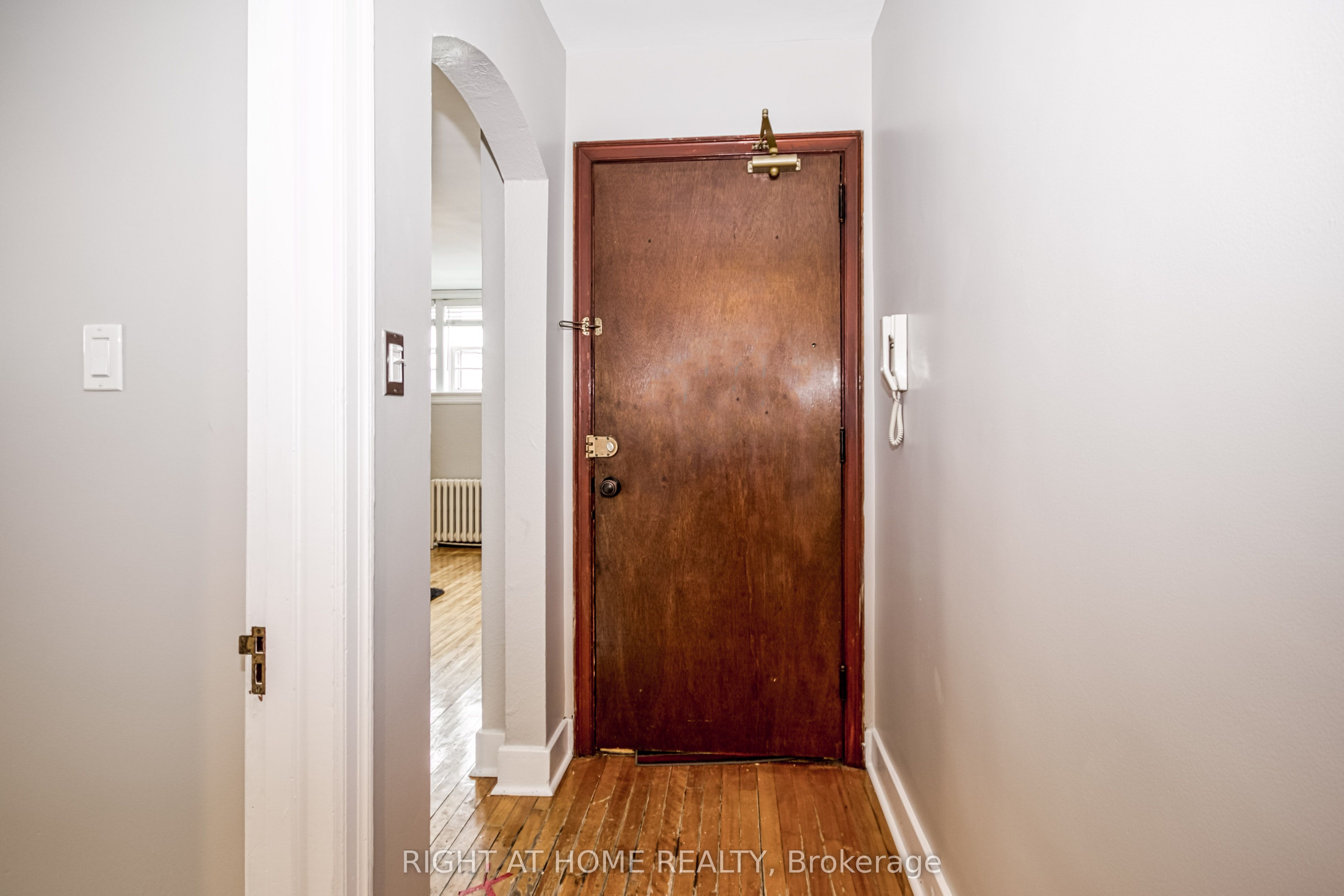 105 Riverside Drive Property Photo 12