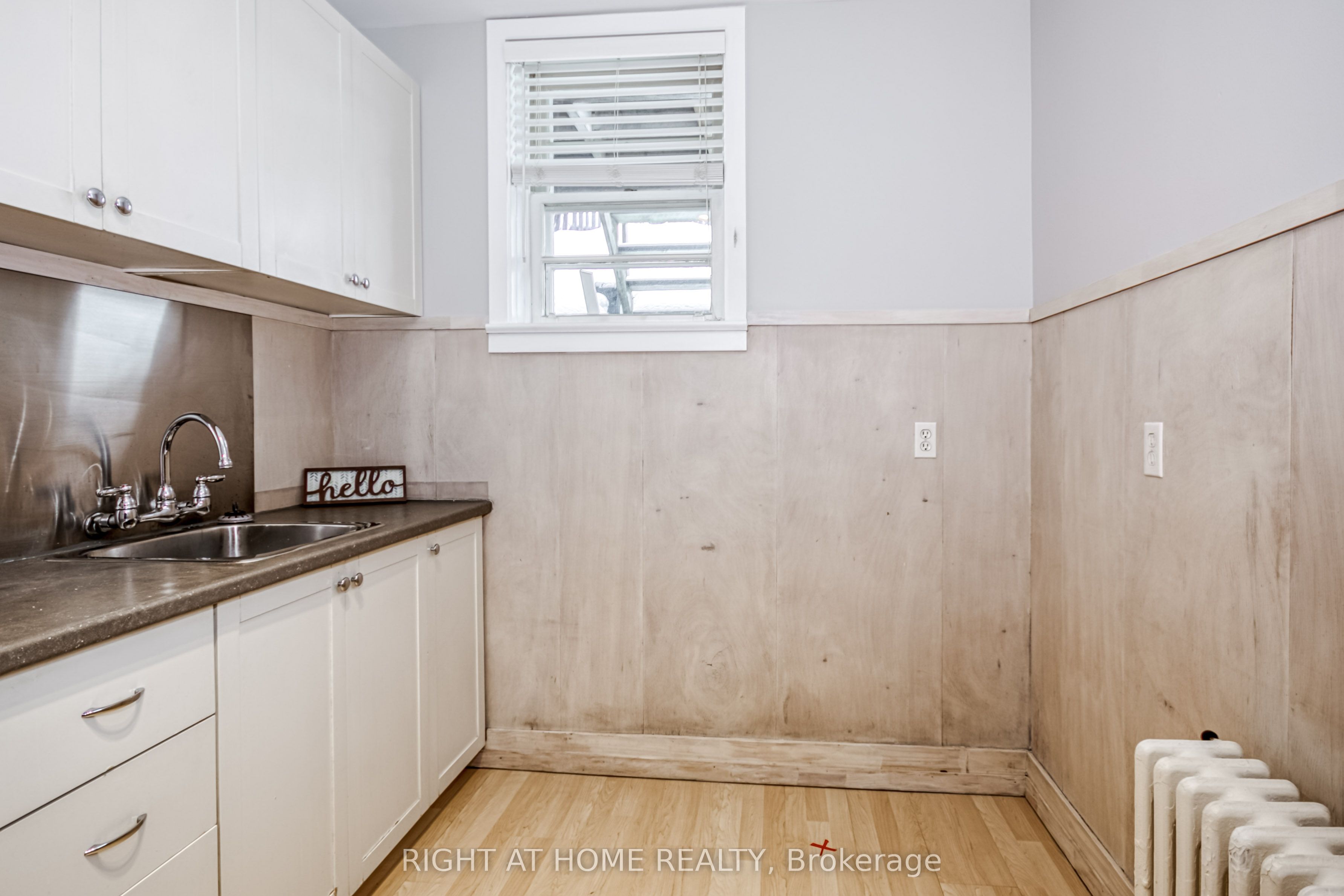 105 Riverside Drive Property Photo 19
