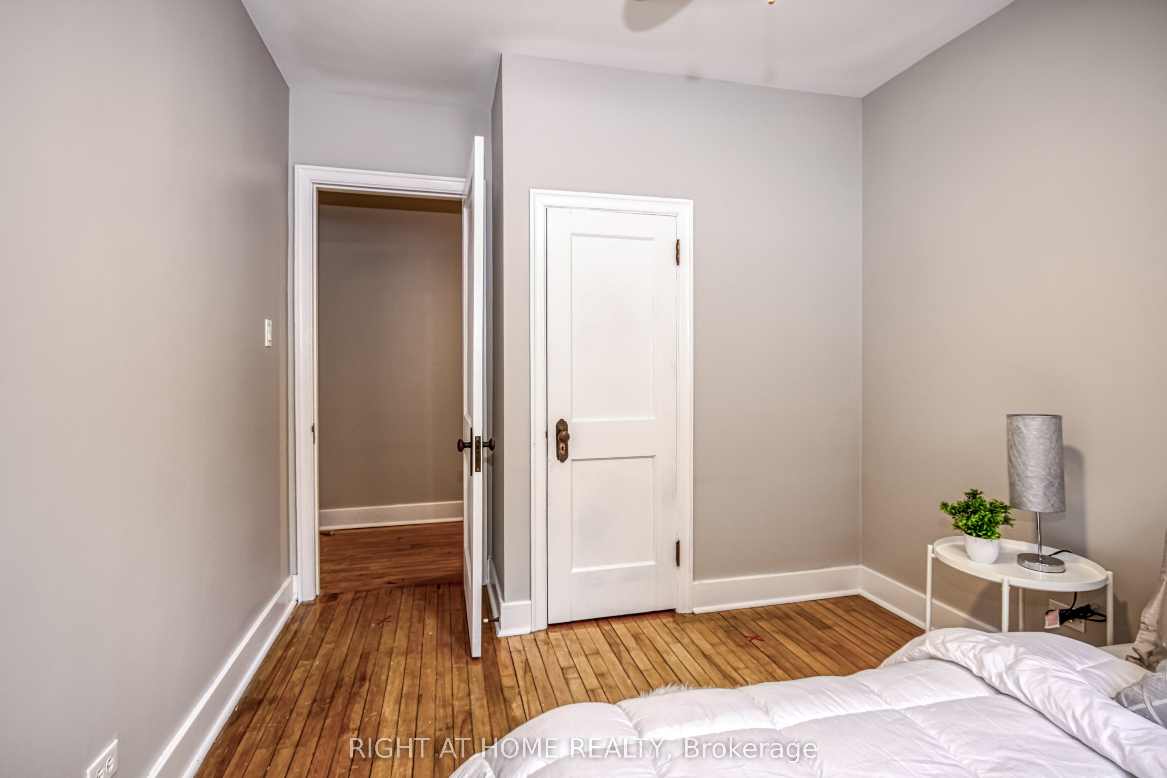 105 Riverside Drive Property Photo 24