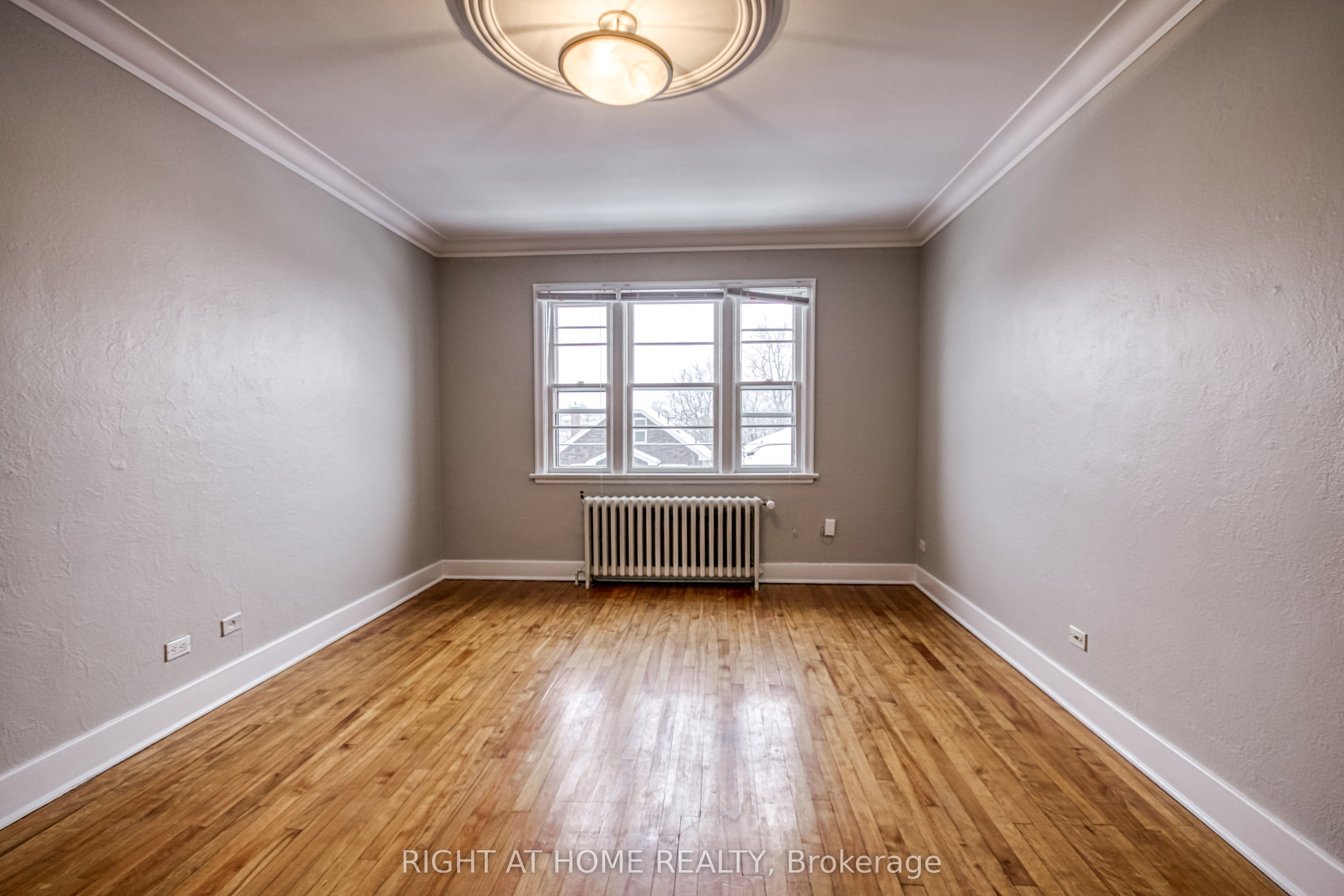 105 Riverside Drive Property Photo 26