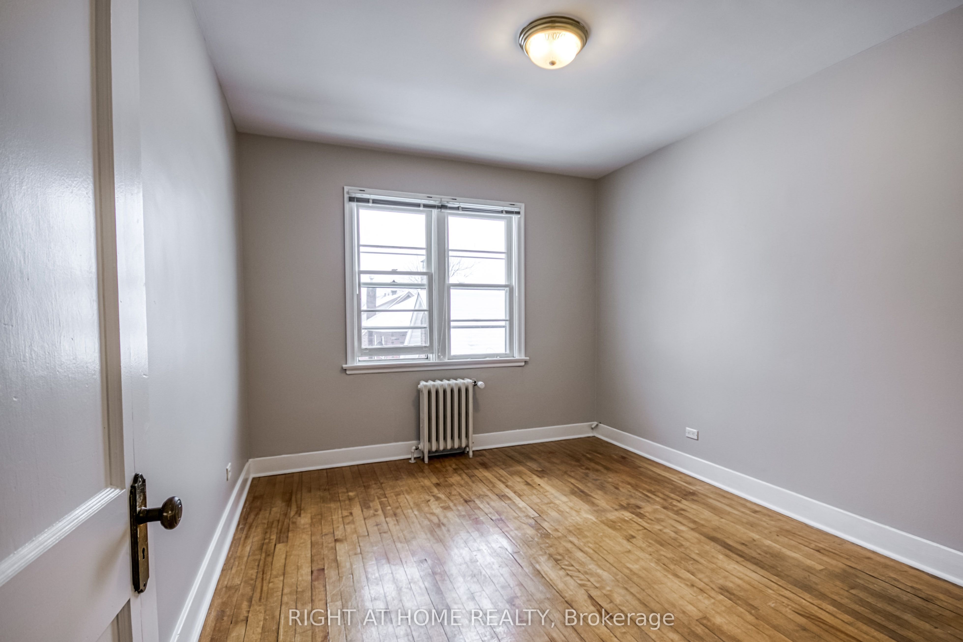 105 Riverside Drive Property Photo 29